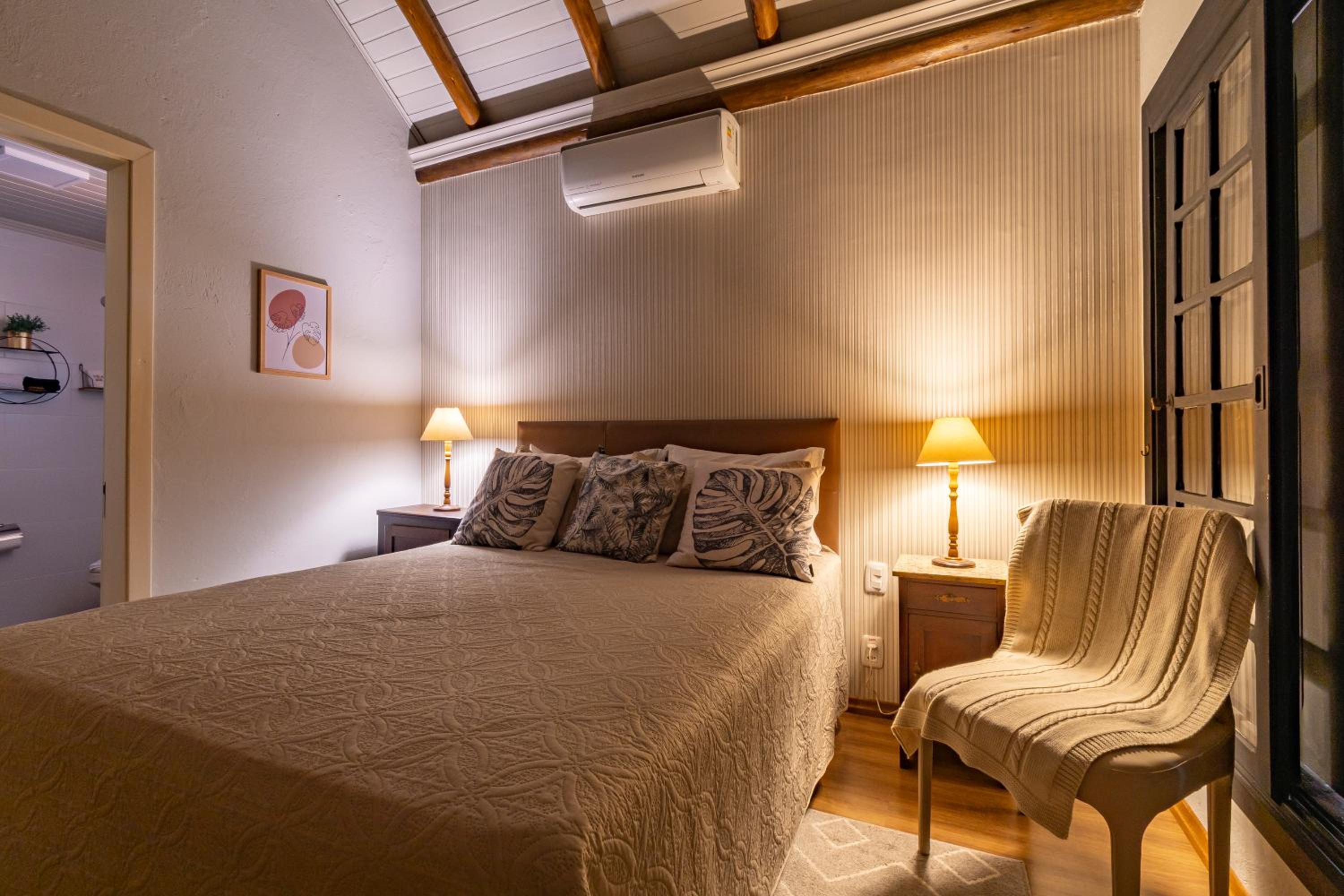 Double Room - Photo 4