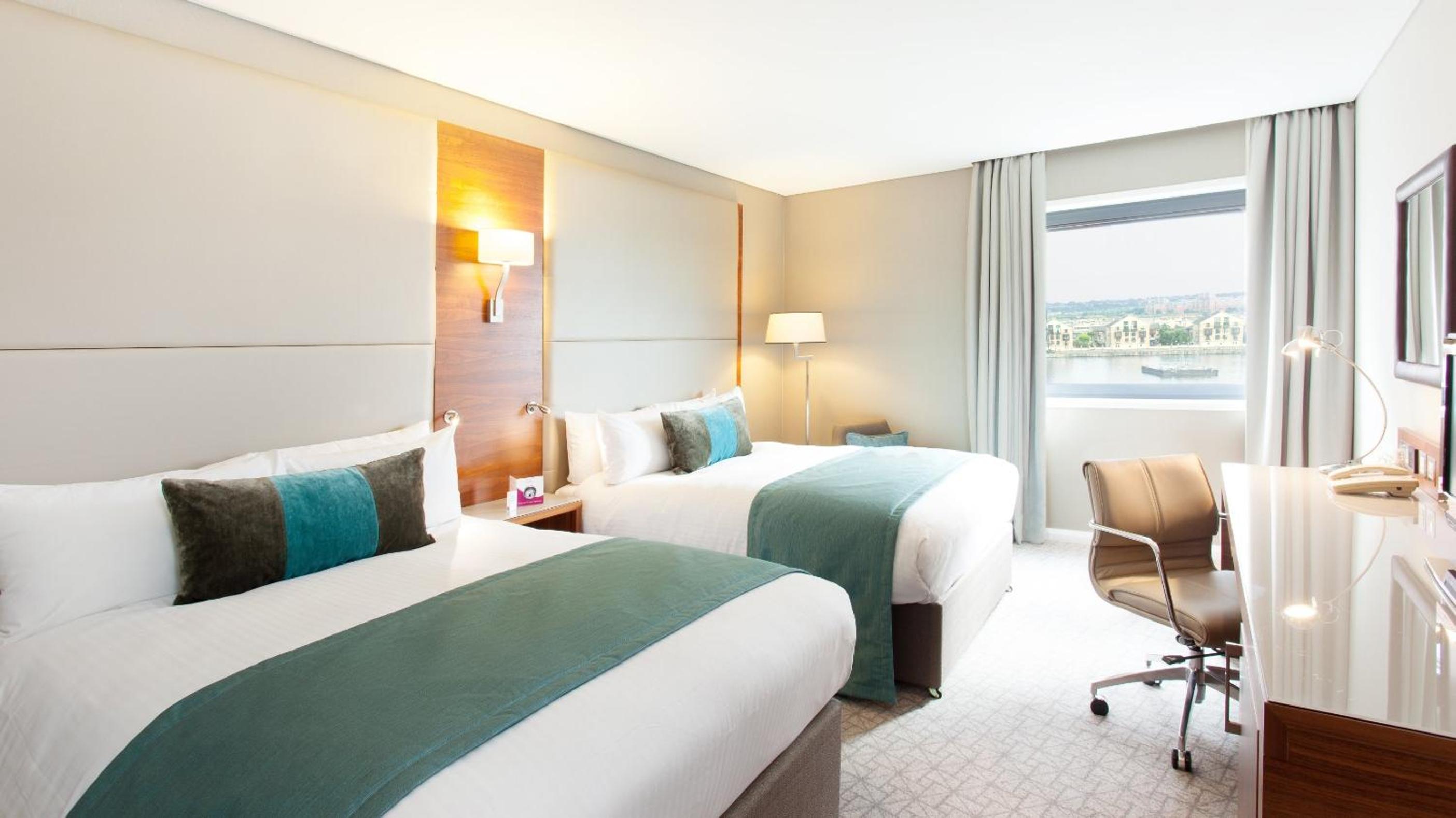 Standard Double Room with Two Double Beds photo 1