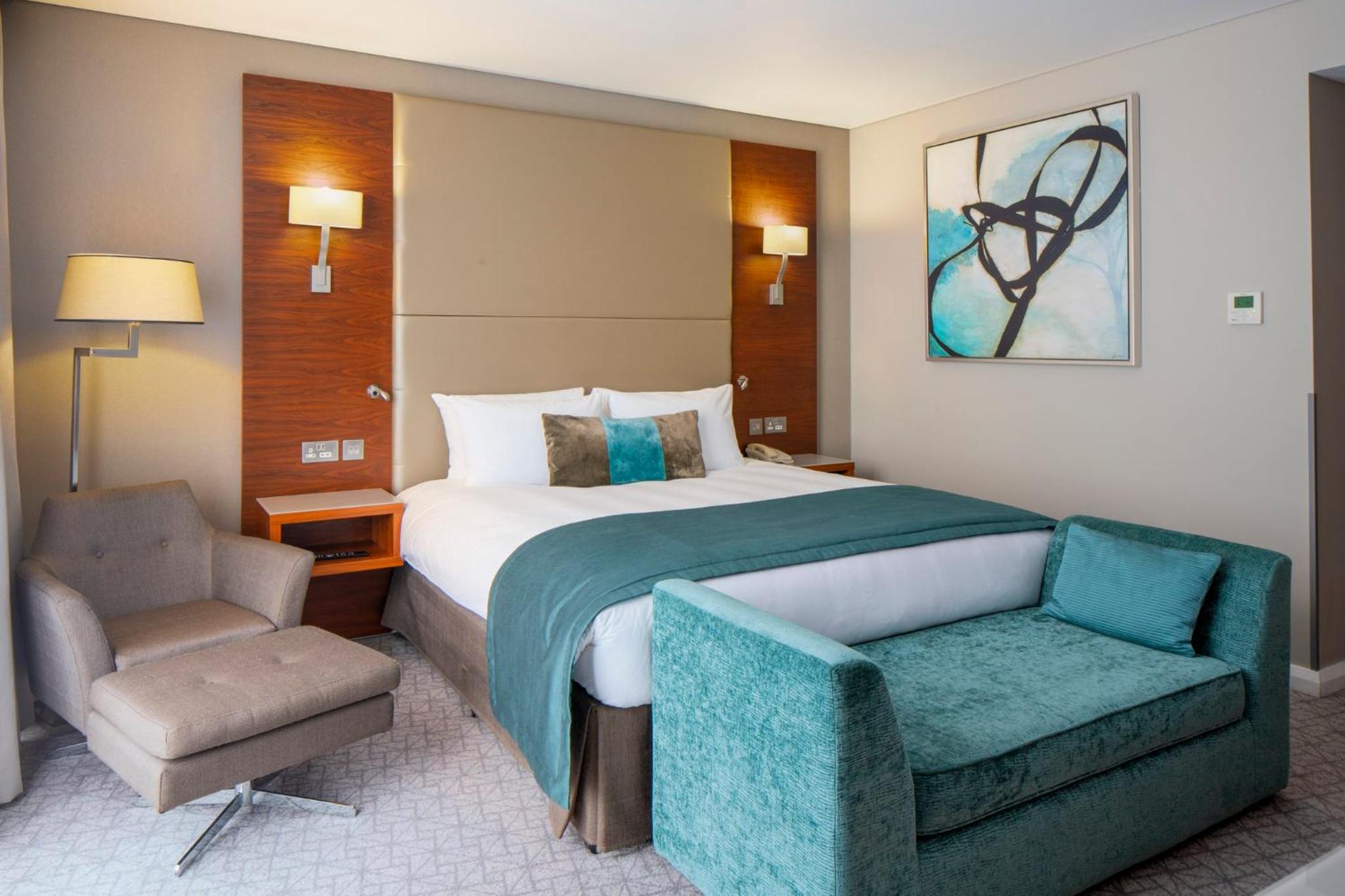 Junior King Suite photo 1