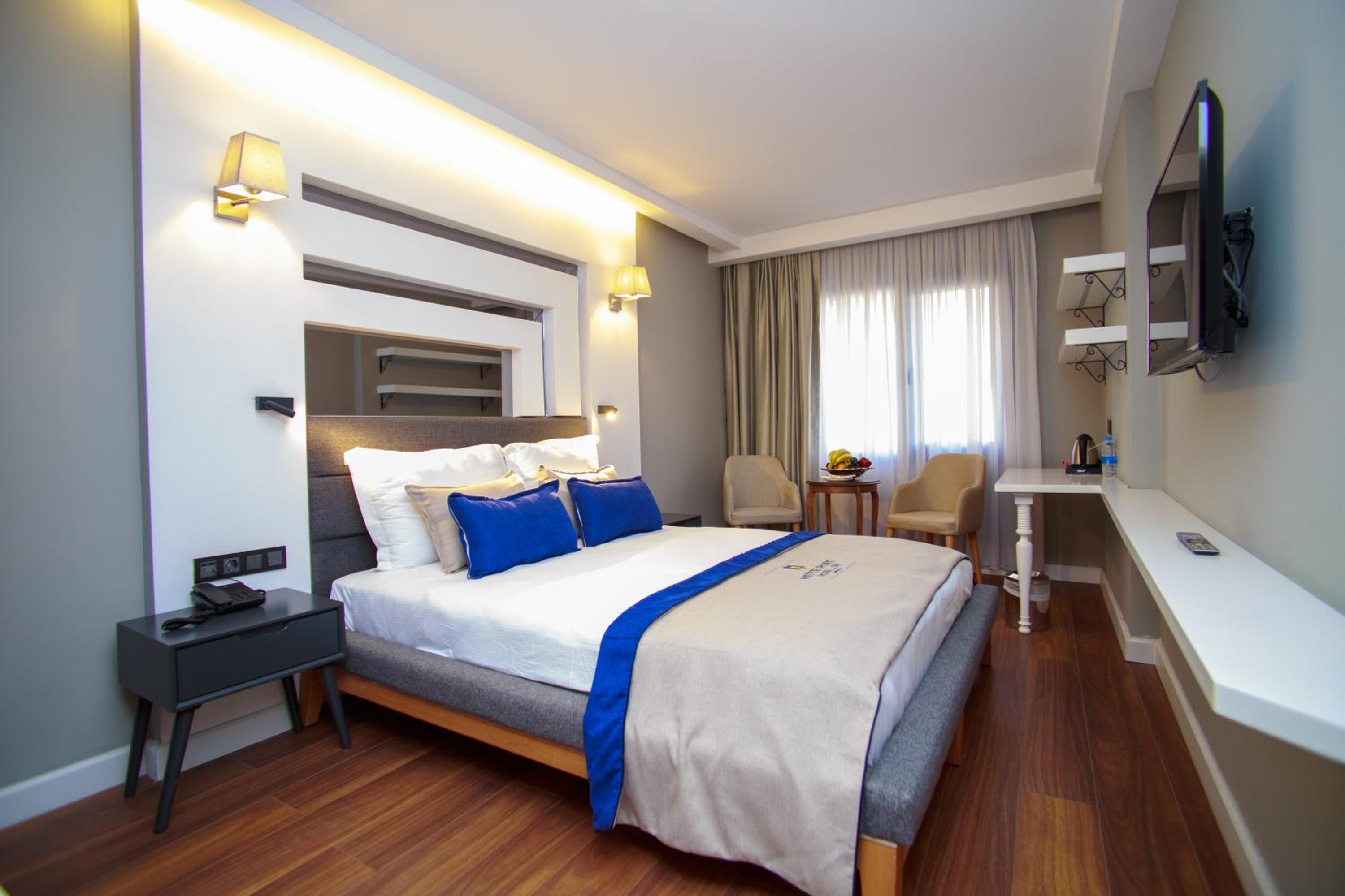 Superior Double Room - Photo 2