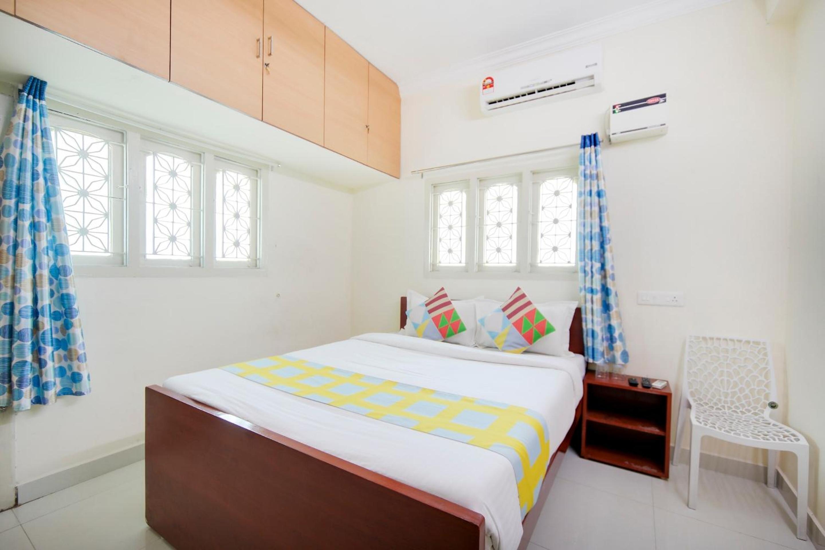 Deluxe Double Room - Photo 10