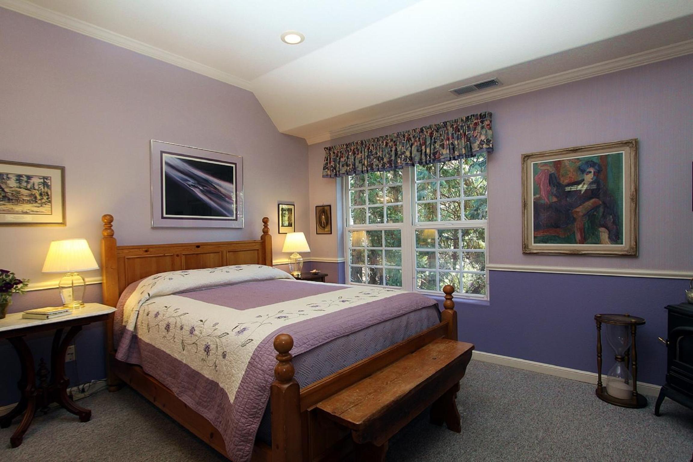 Deluxe Queen Room (Lupine) photo 1