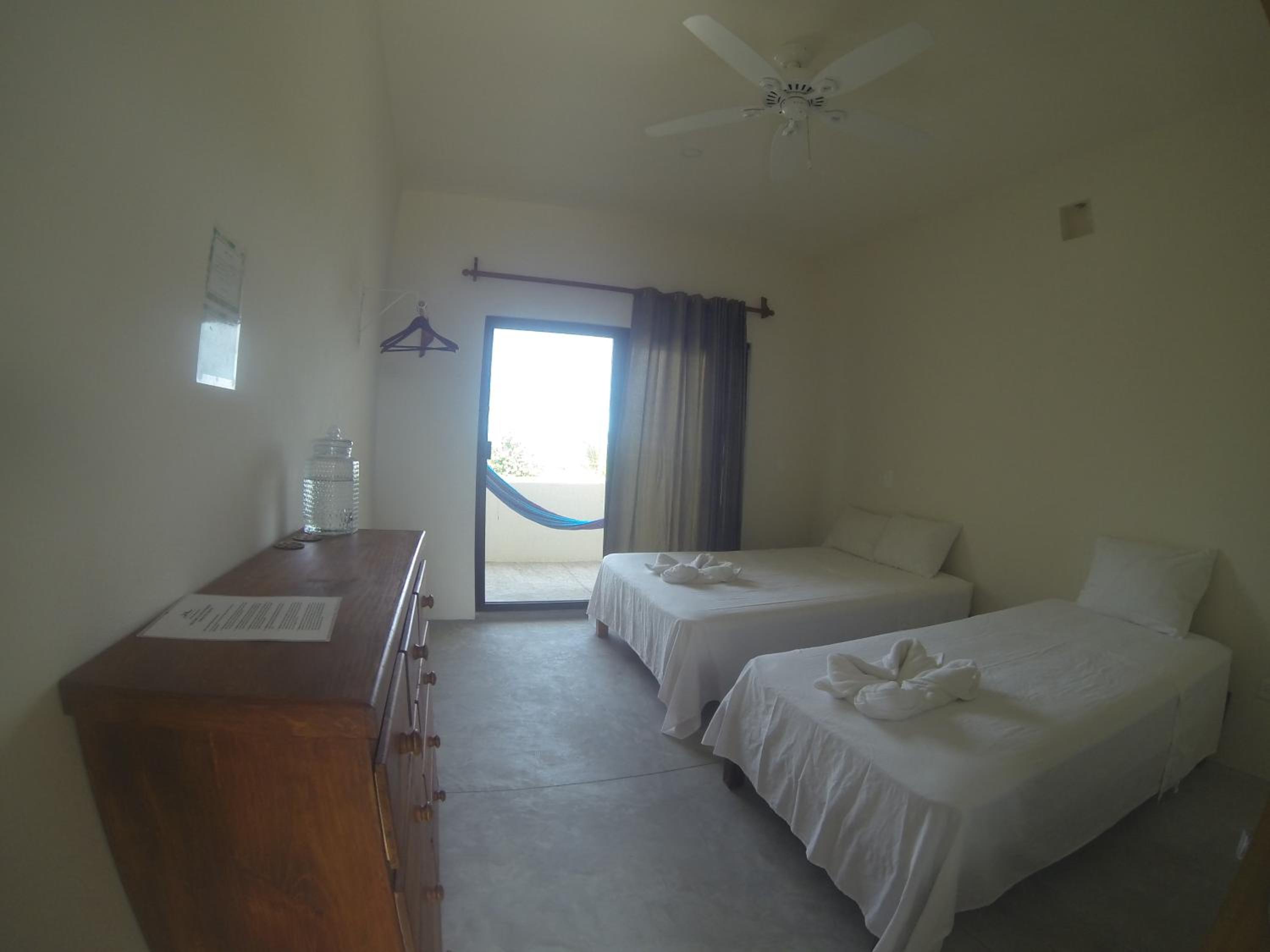 Double Room with Private Bathroom - Photo 1