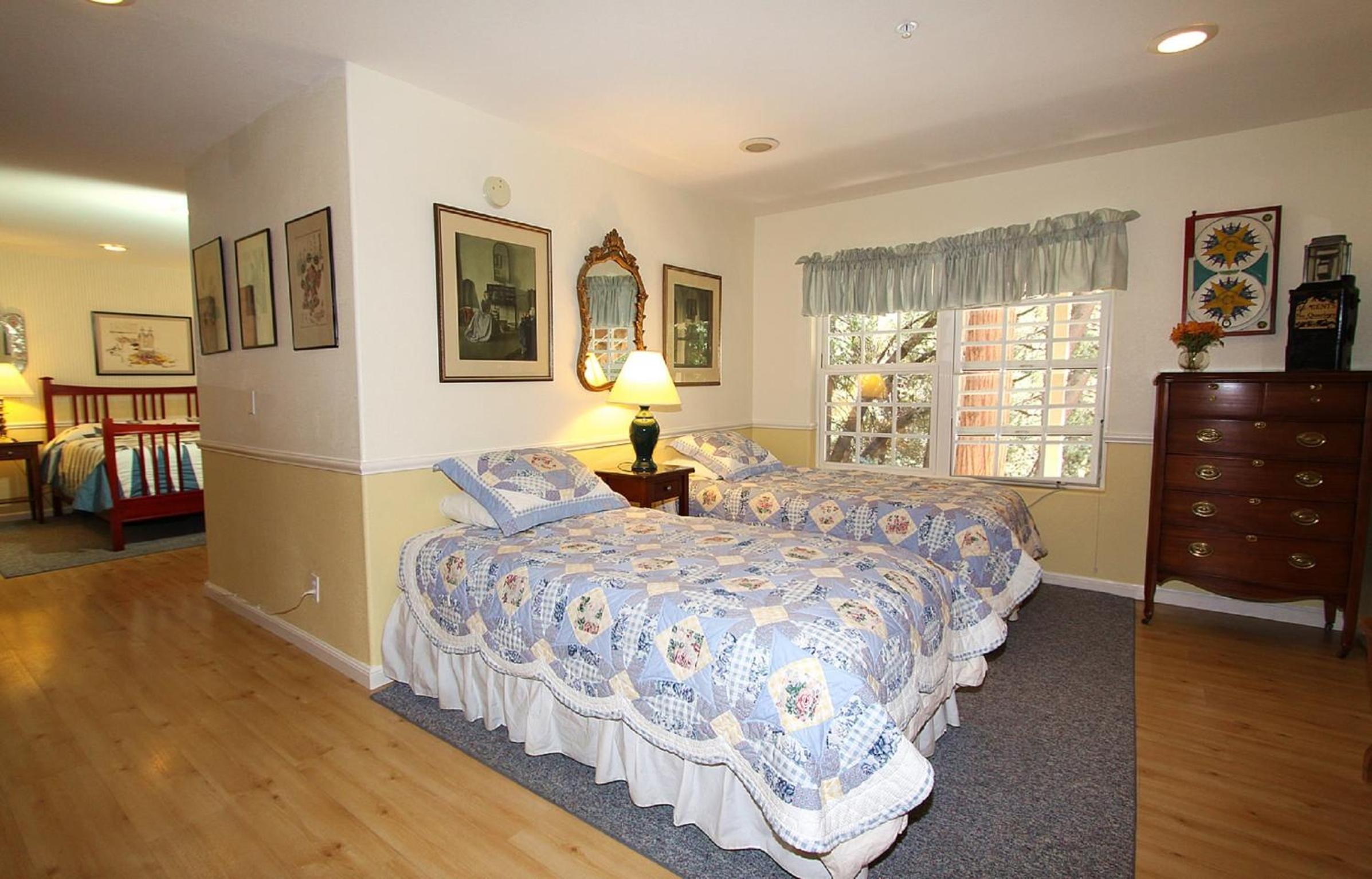 Family Room with Forest View (Sunrise)  photo 1