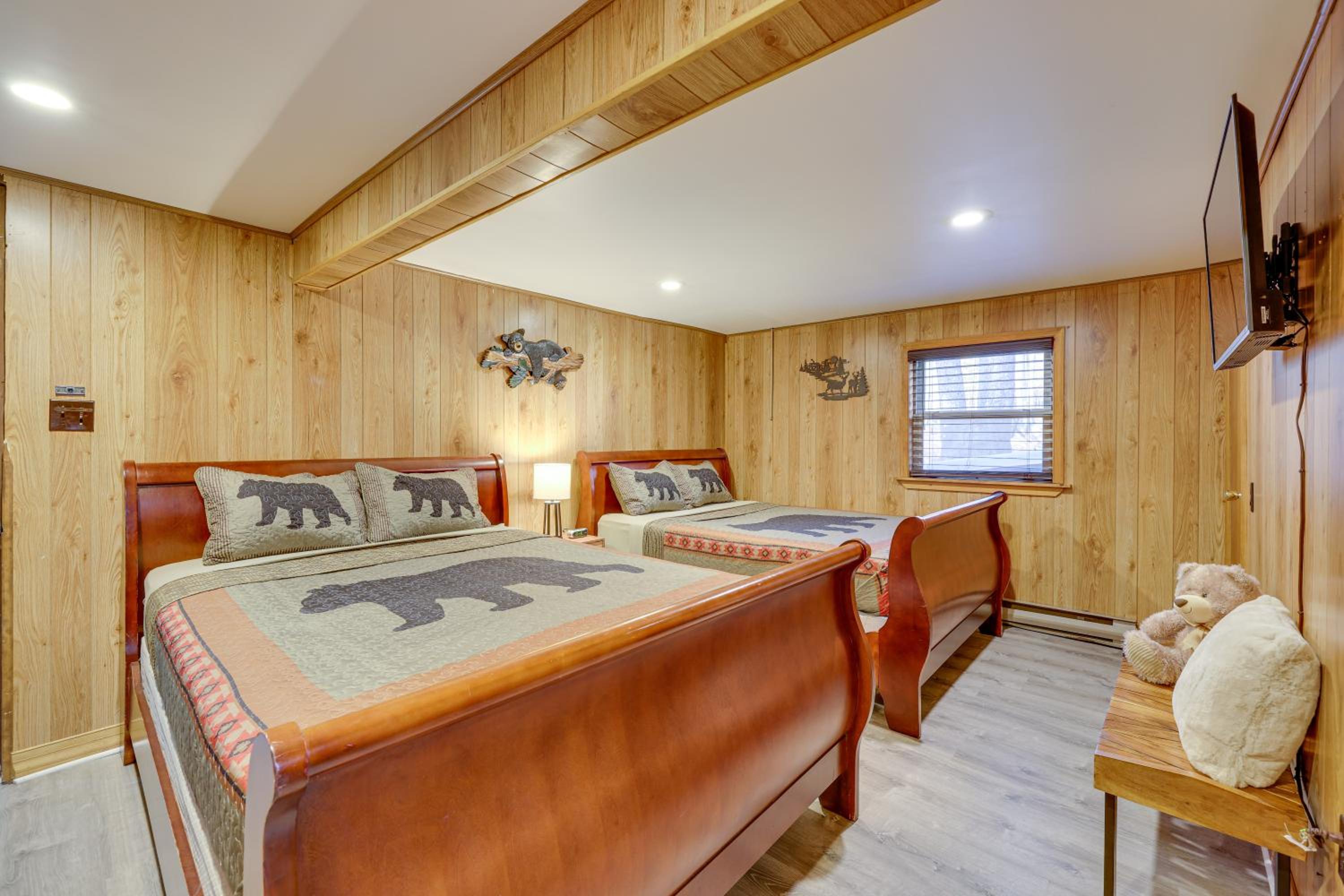 Four-Bedroom House photo 1