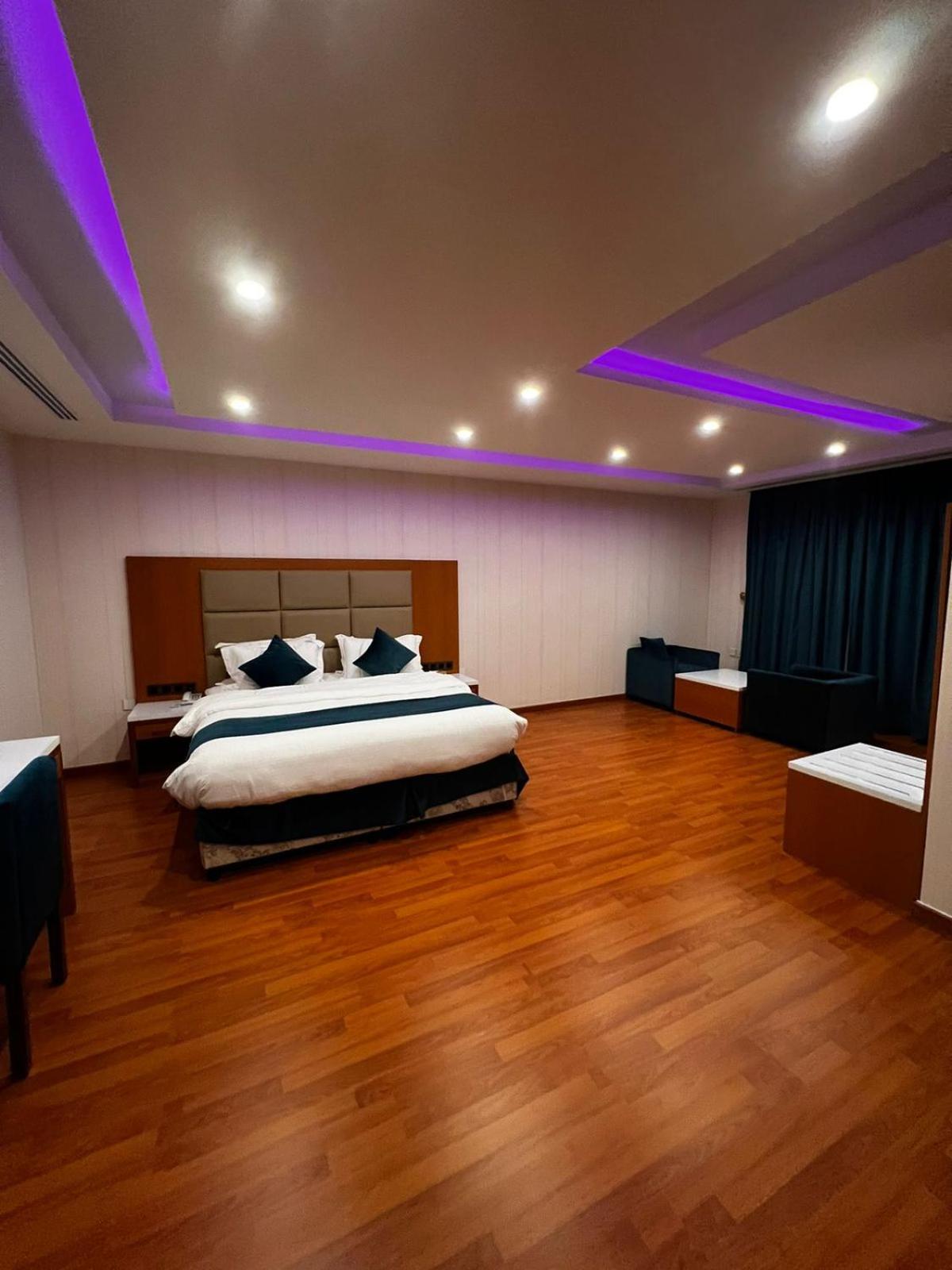 Superior Twin Room photo 1
