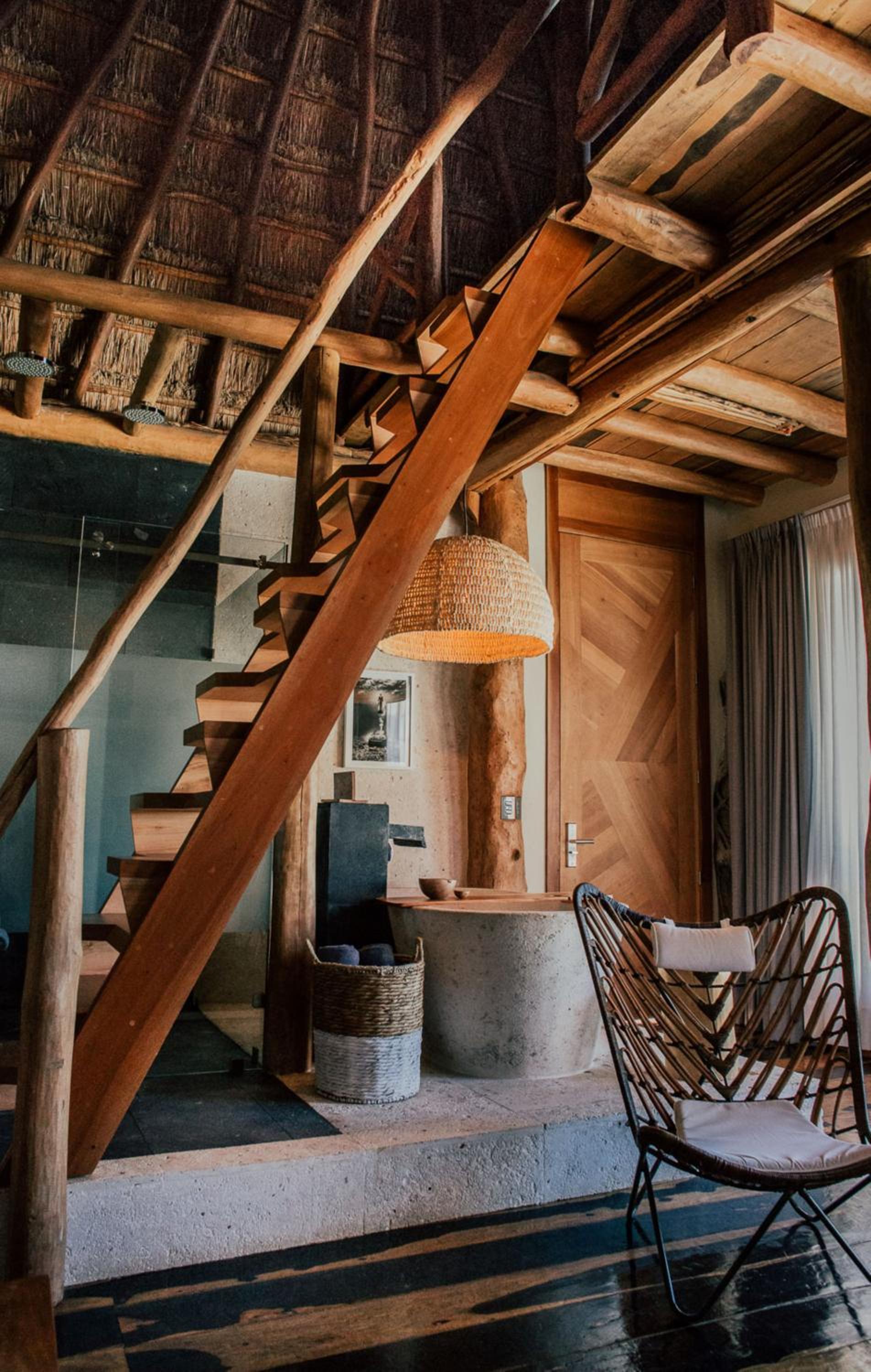 Suite - Photo 3