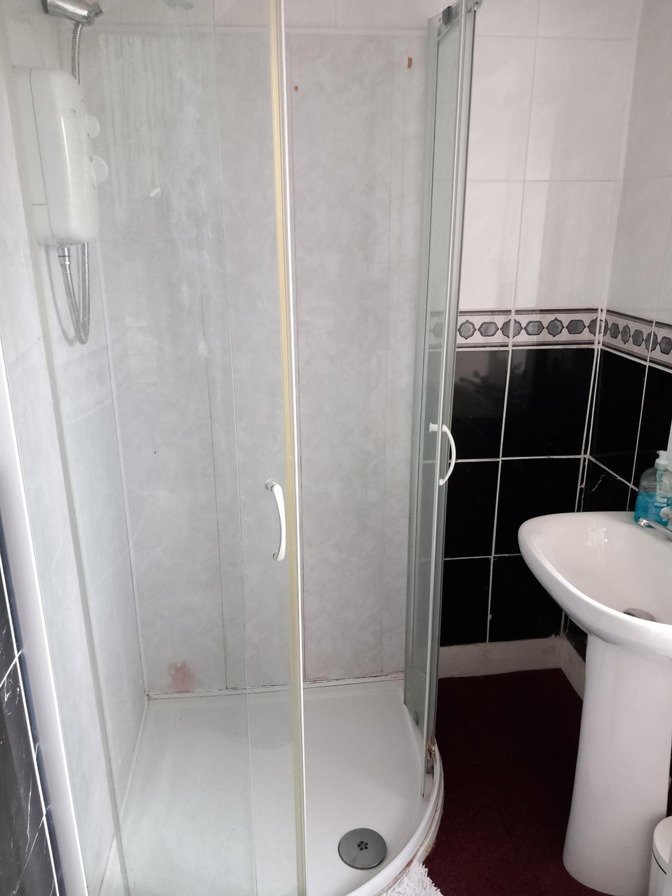 Triple Room with Shower - Photo 4
