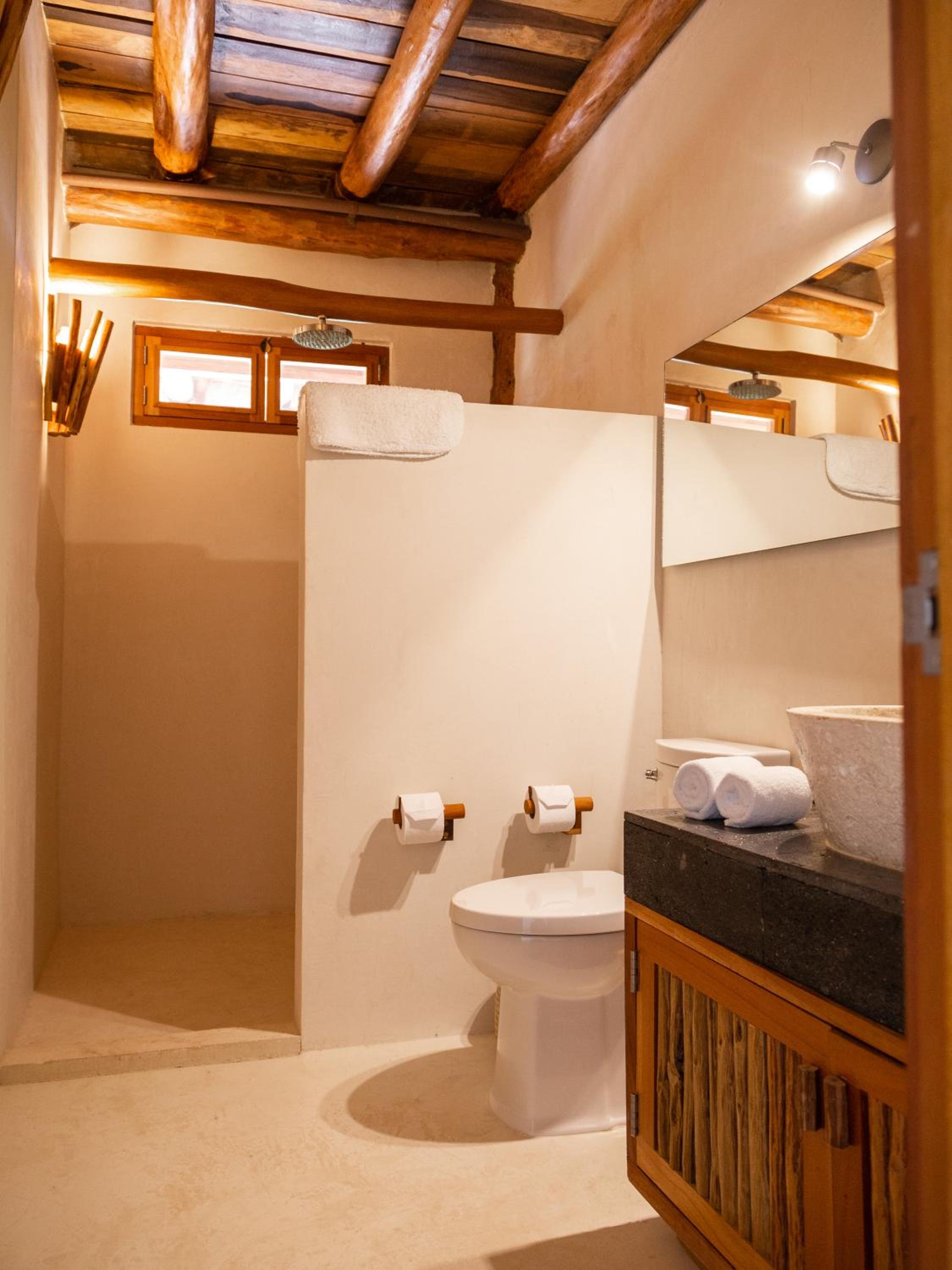 Suite with Terrace - Photo 4
