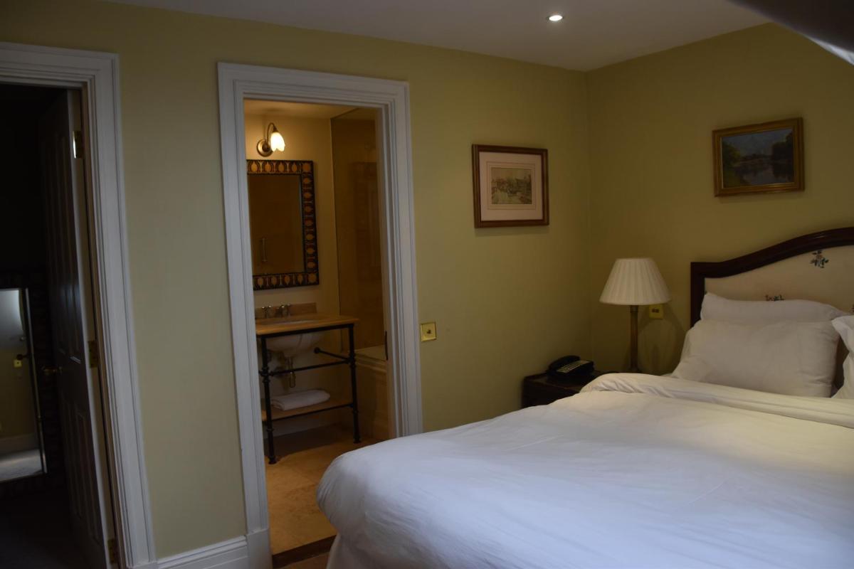 Penthouse Suite photo 1
