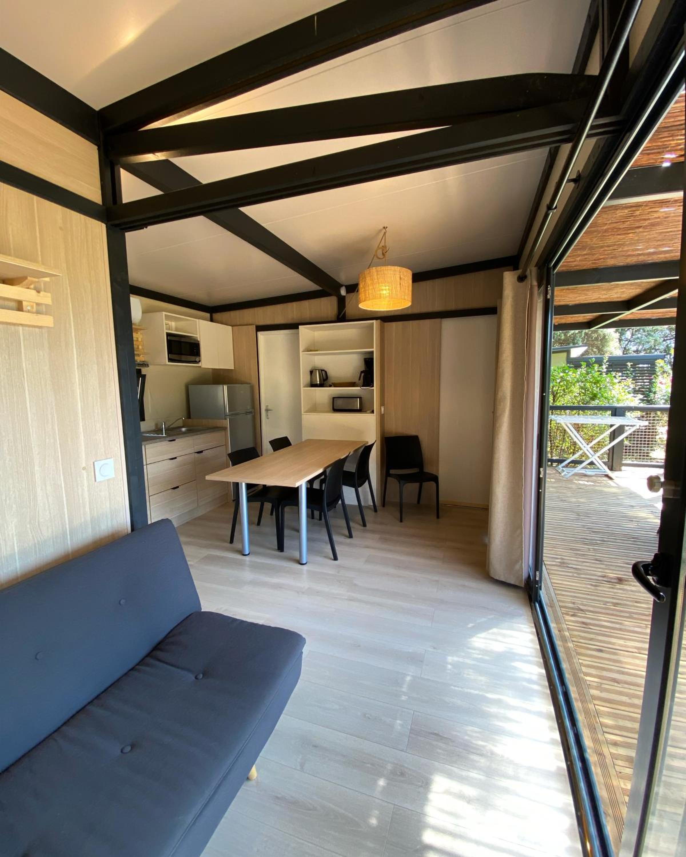 Superior Two-Bedroom Bungalow photo 2