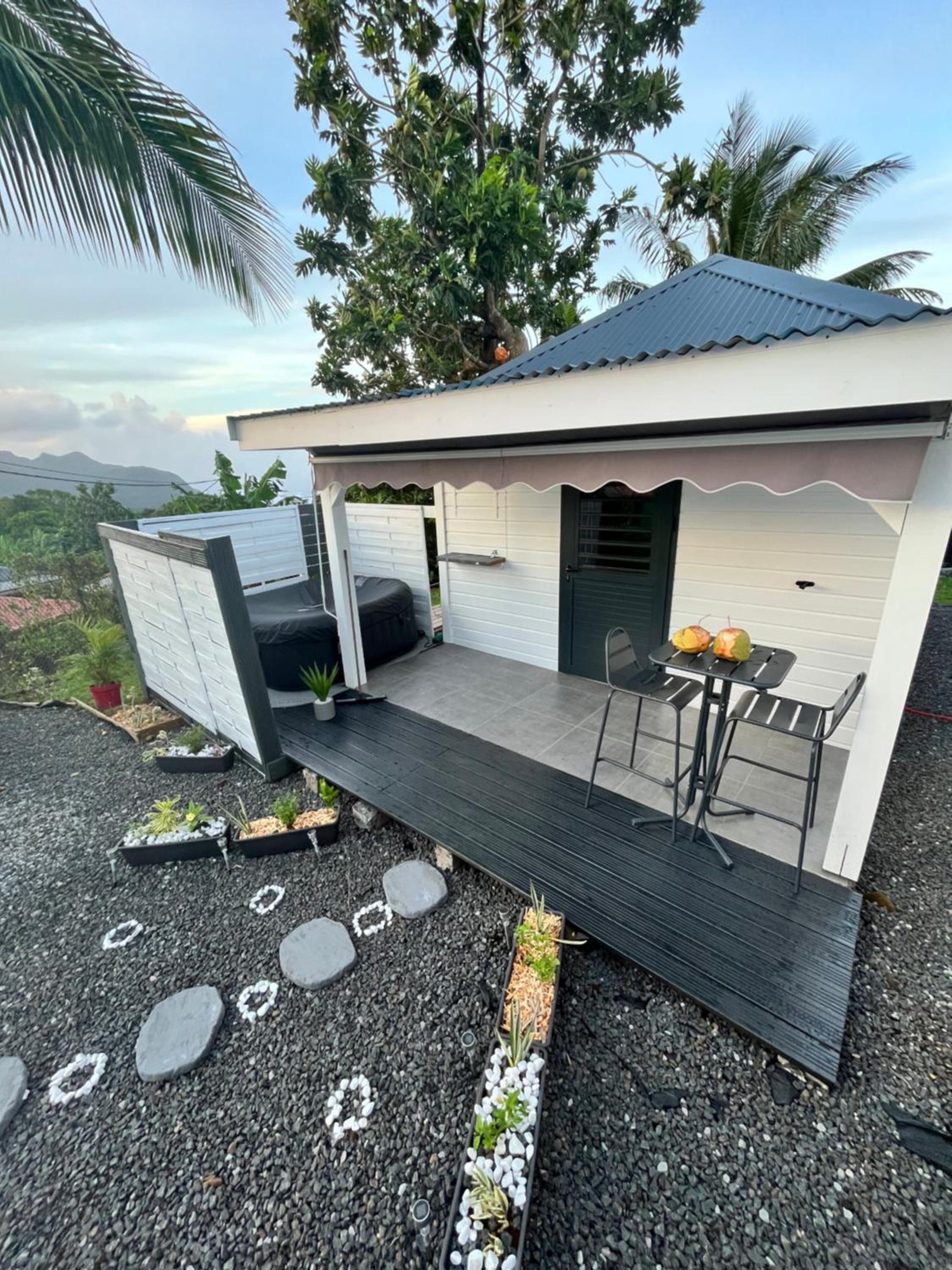 One-Bedroom Villa - Photo 10
