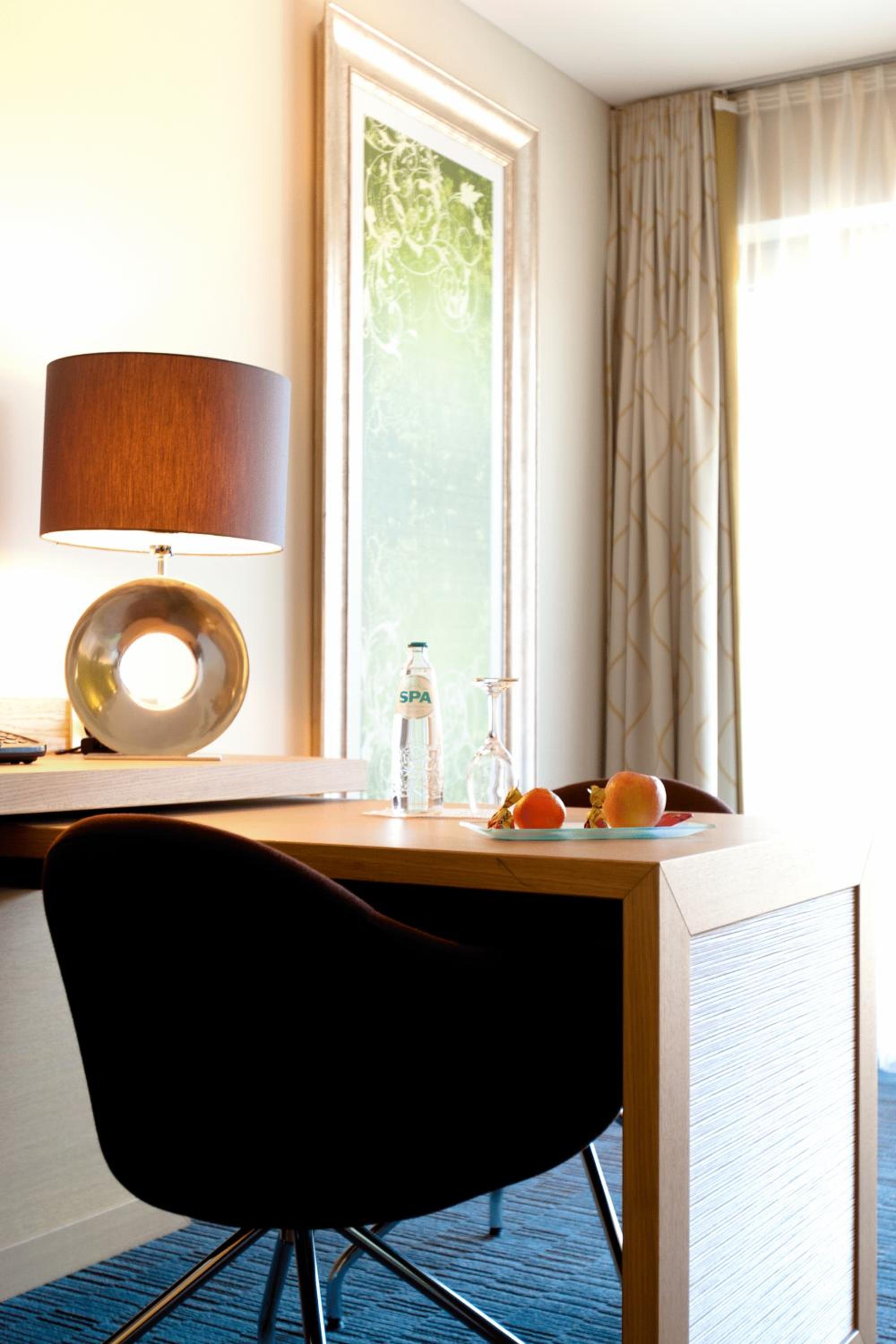 Design Room - Photo 7