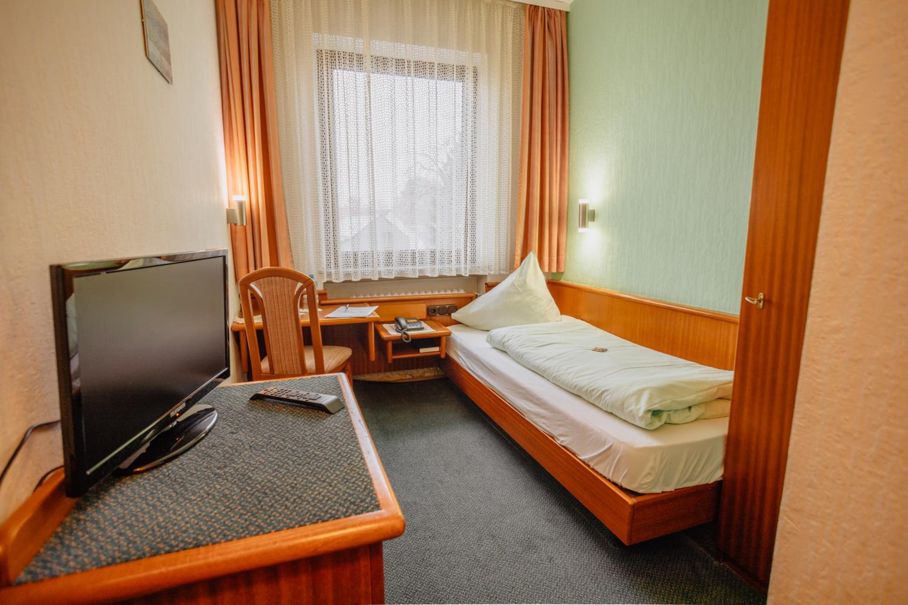 Single Room with Shower