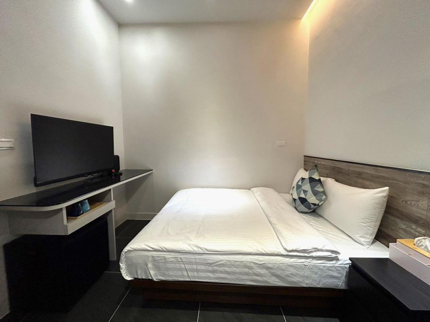 Small Double Room photo 3