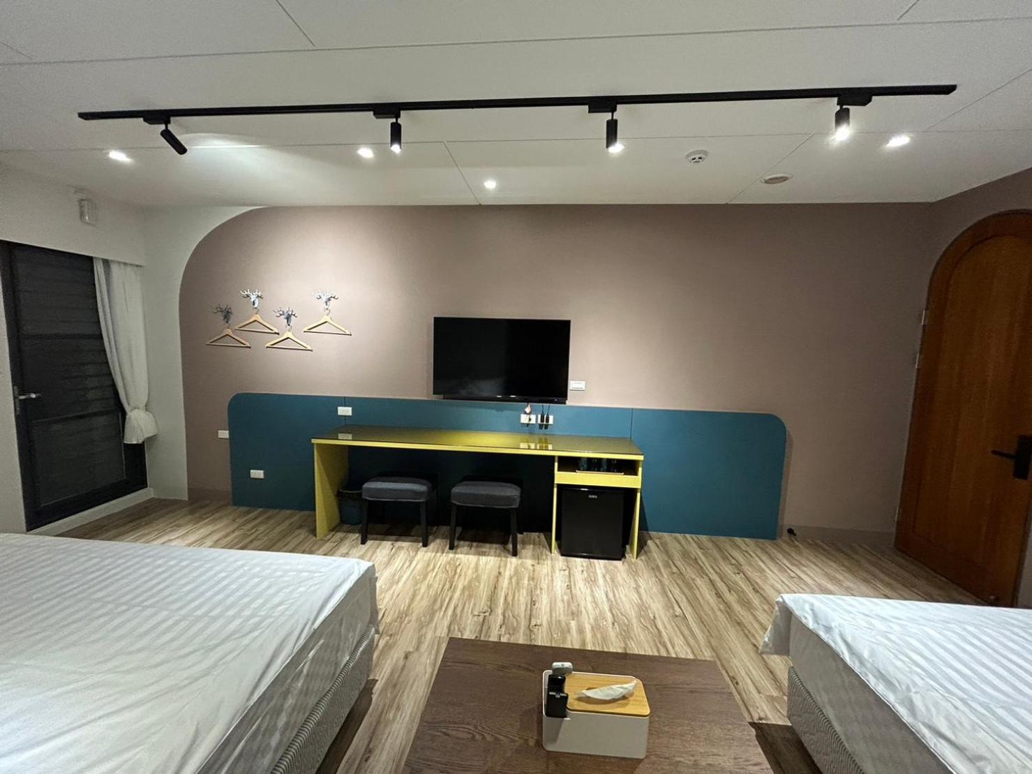Quadruple Room with Balcony photo 3