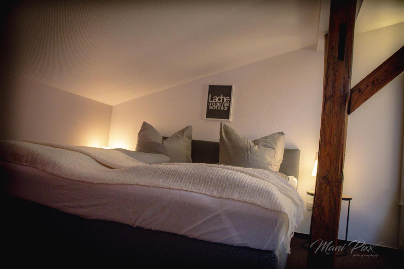 Double Room with Shared Bathroom photo 3