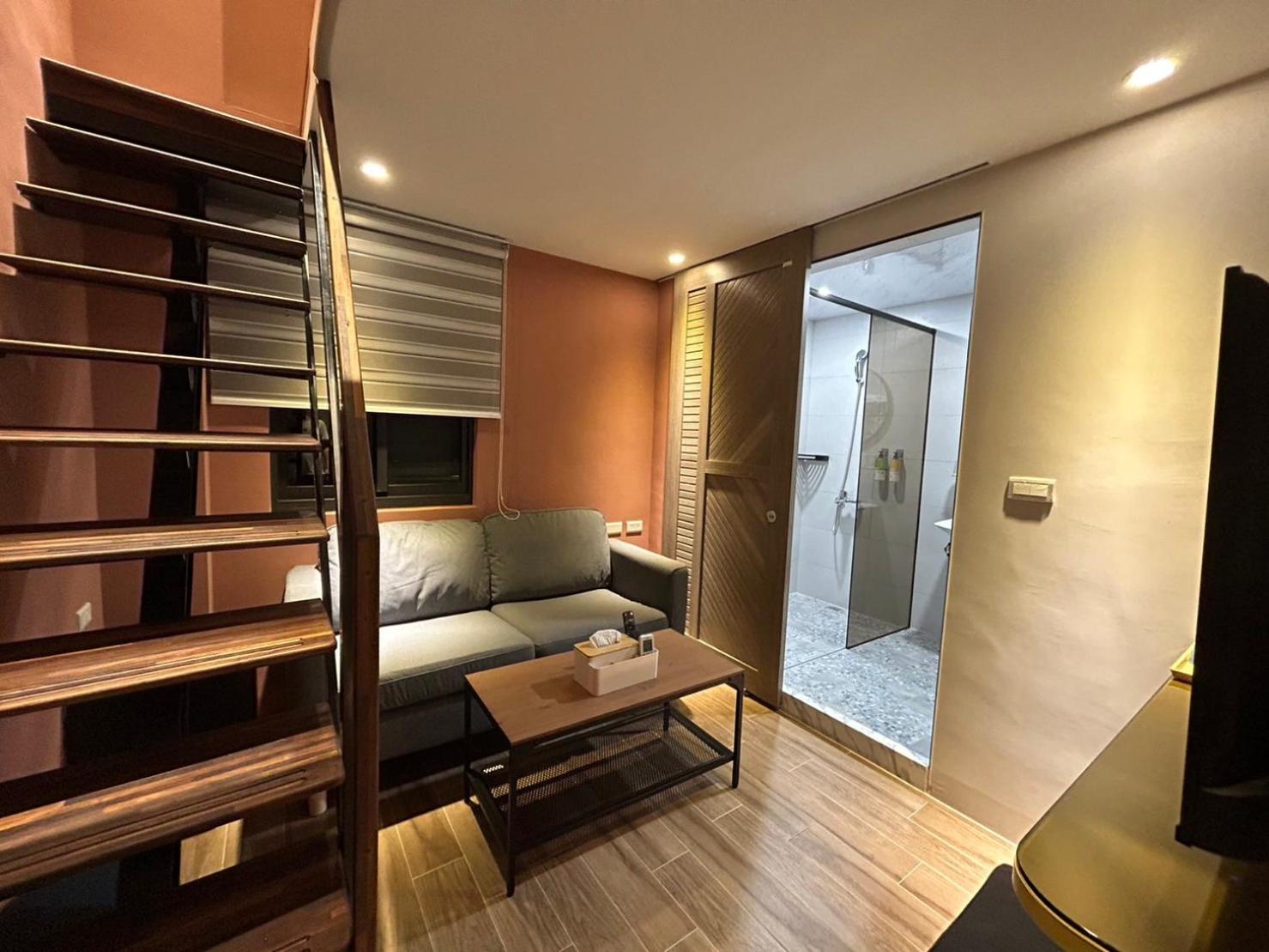 Large Double Room photo 1