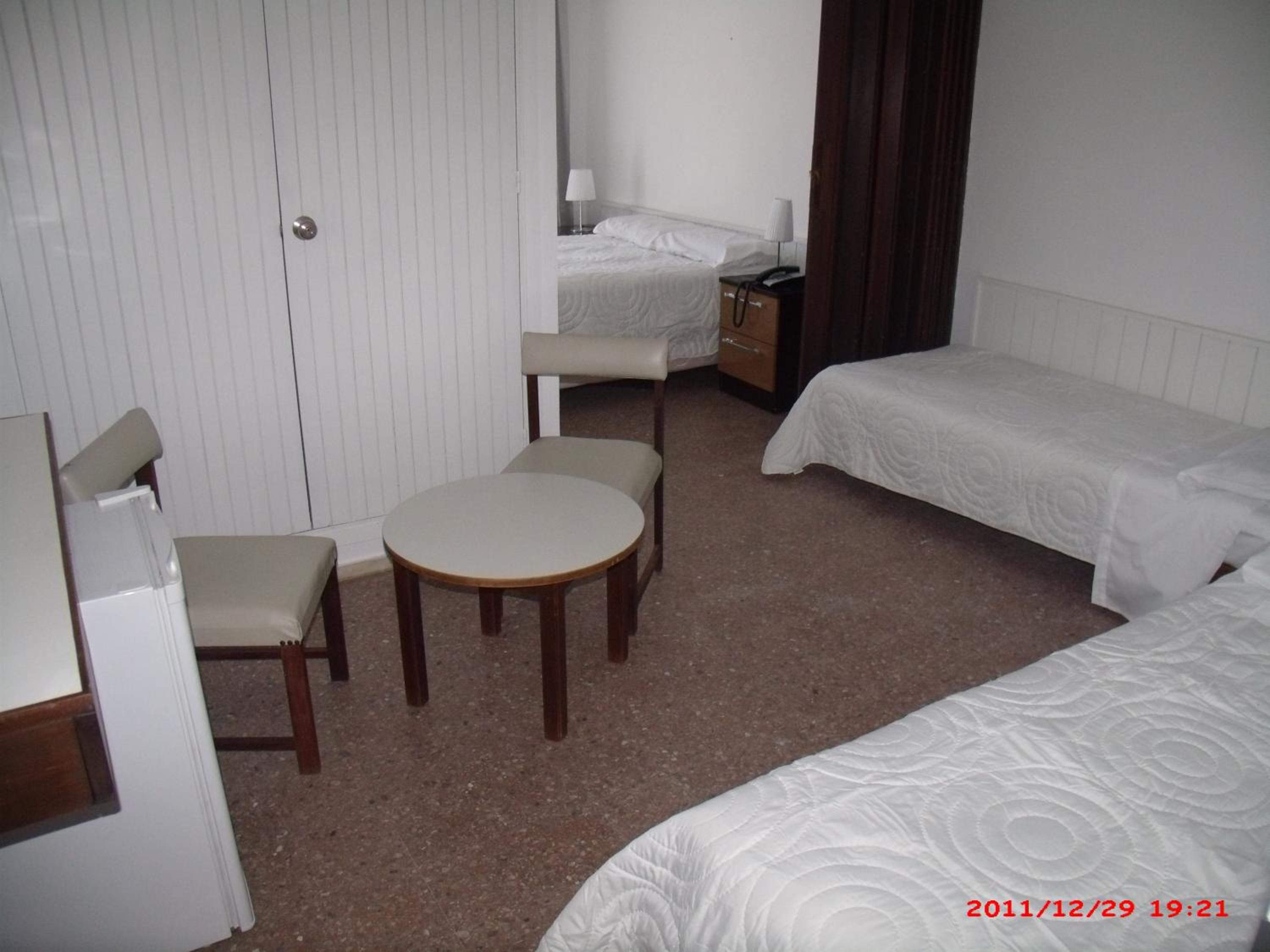 Standard Quadruple Room photo 1