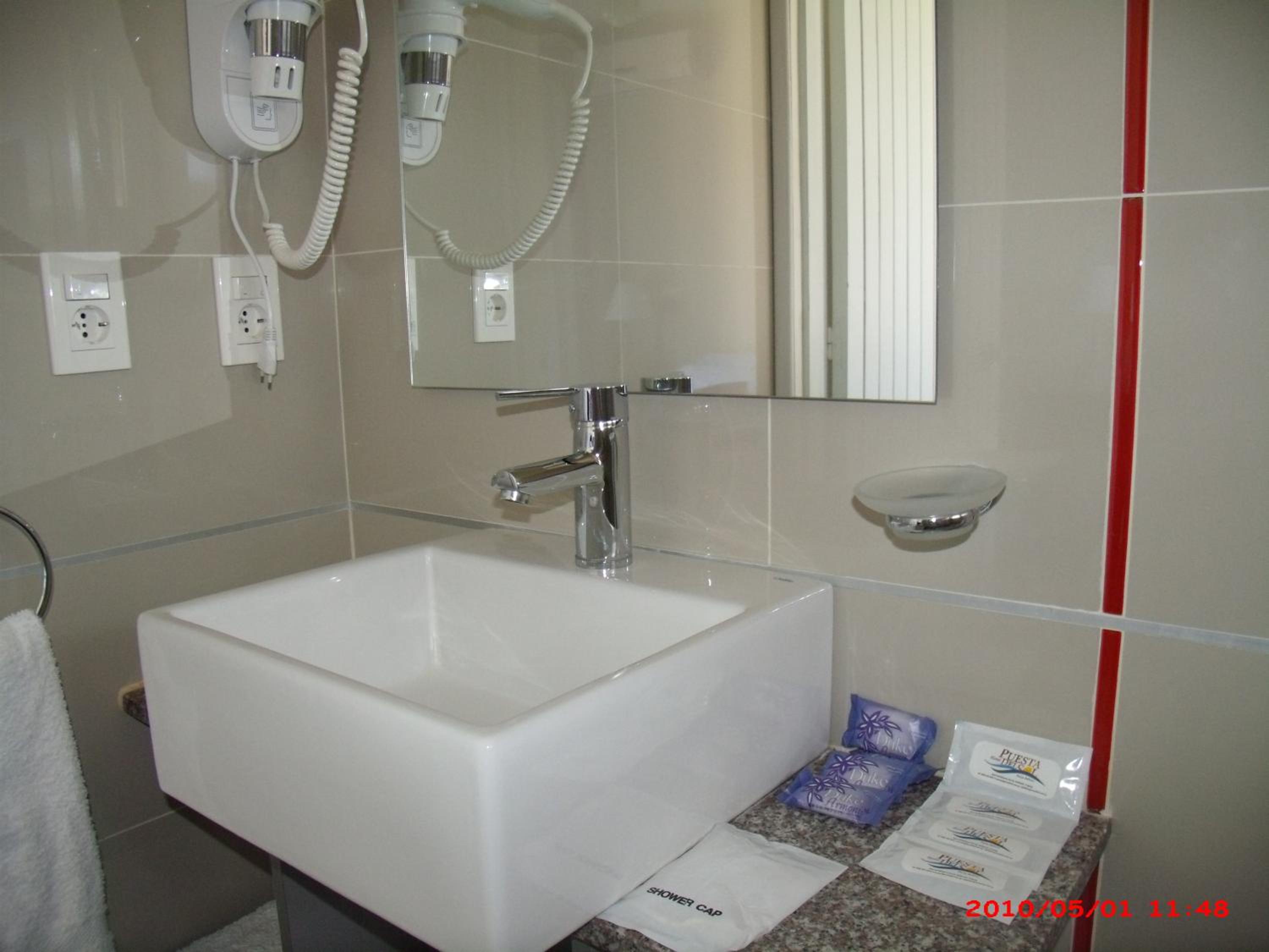 Standard Quadruple Room photo 2