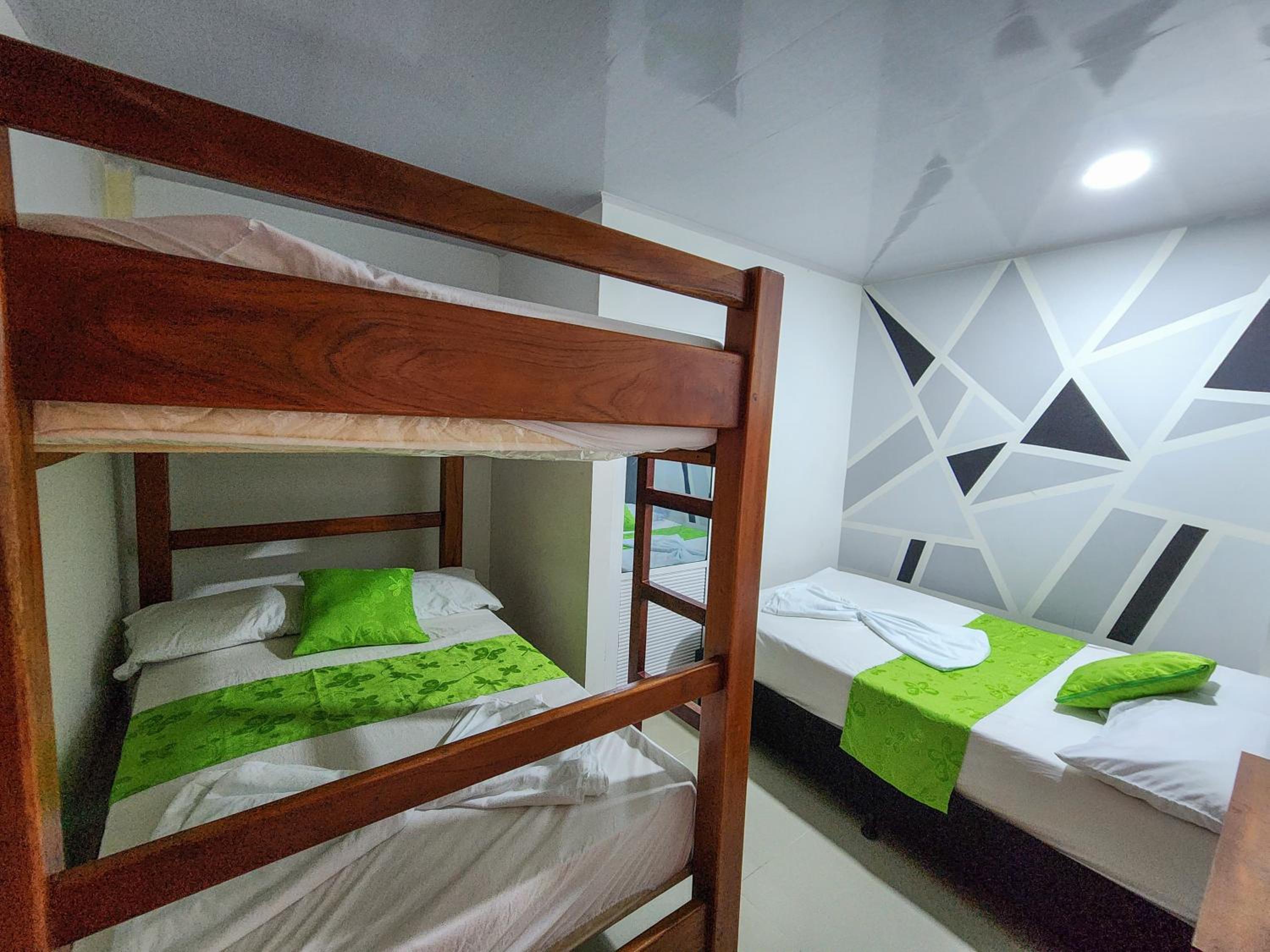 Standard Triple Room photo 3