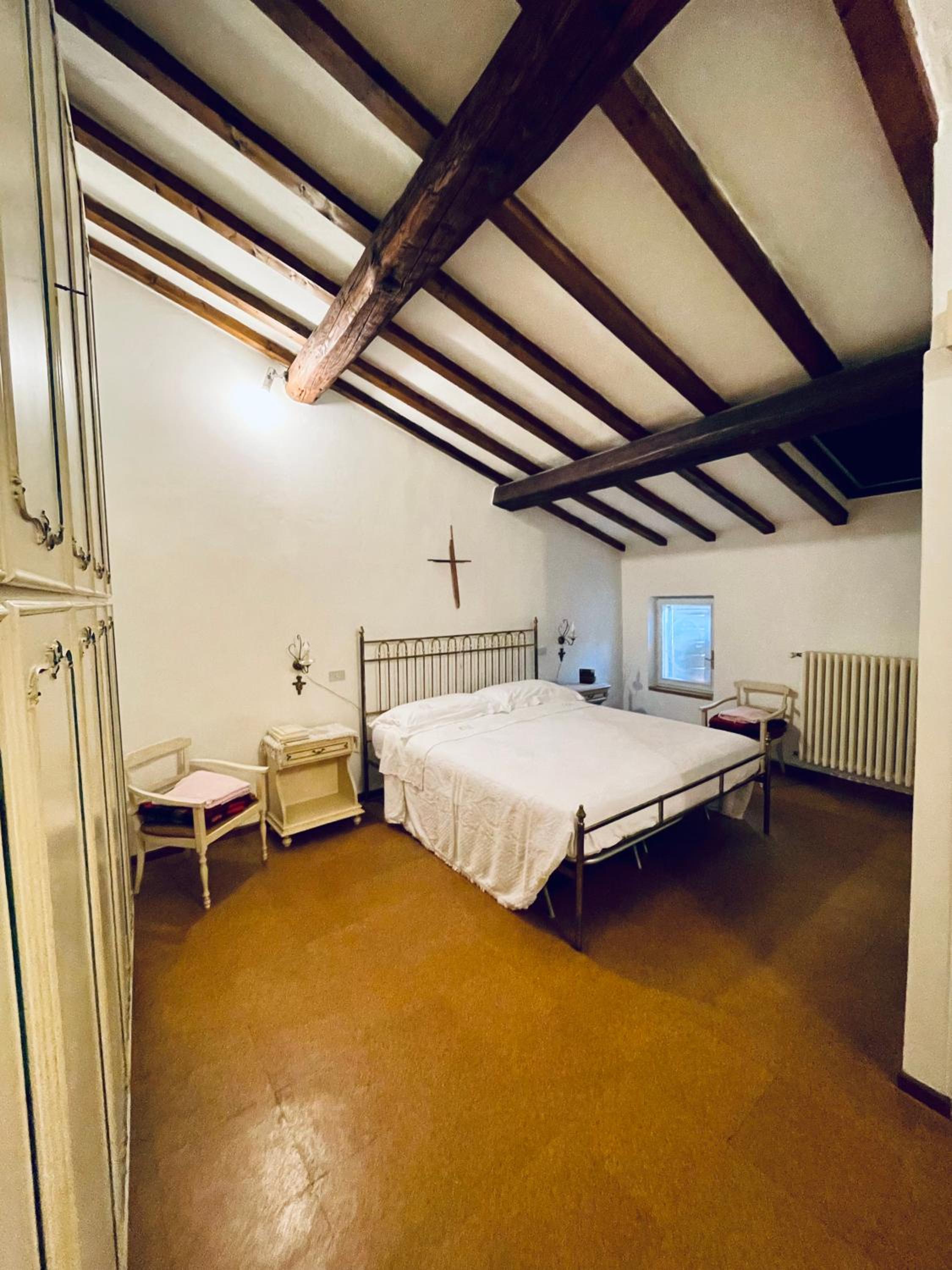 Large Double Room photo 1