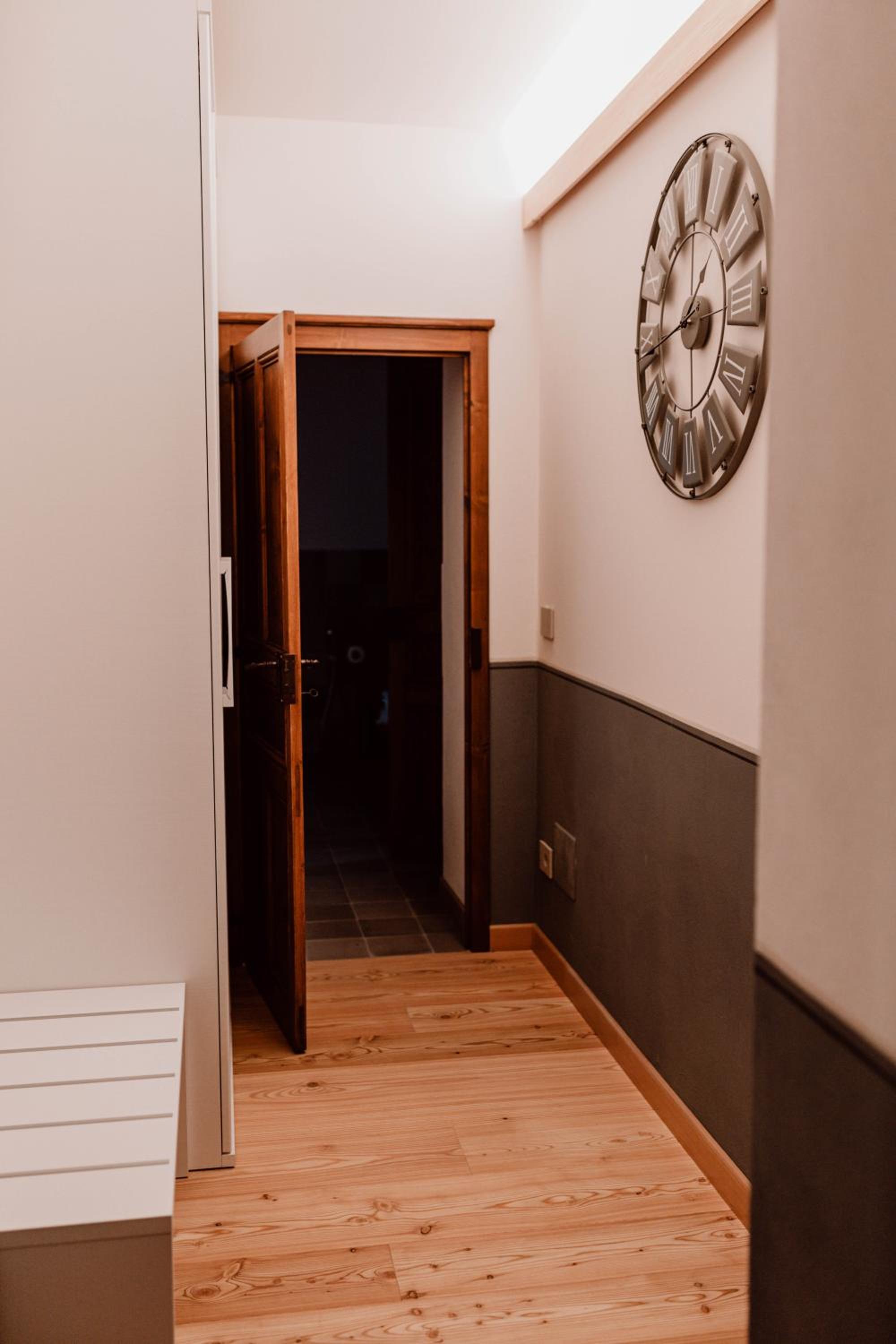 Standard Apartment - Photo 12