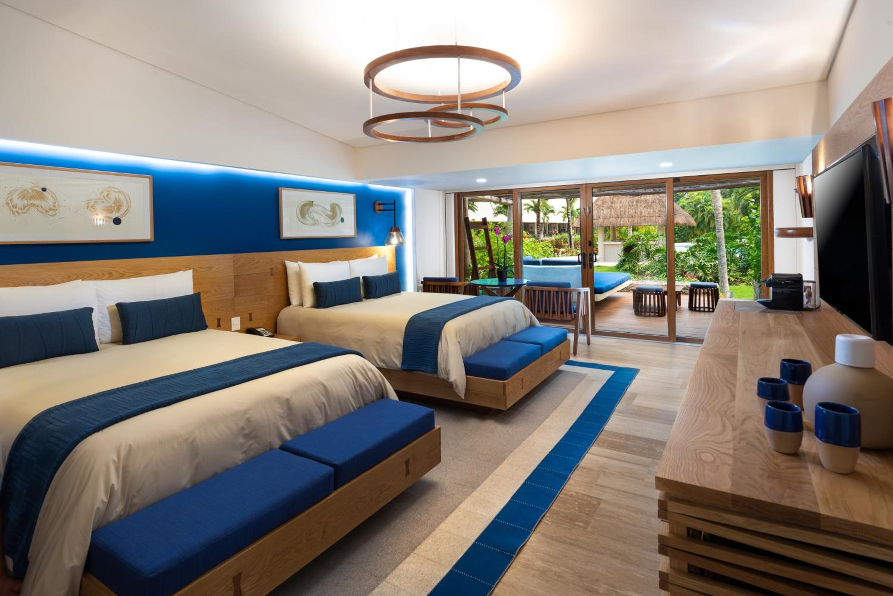 Premium sea front with beach access