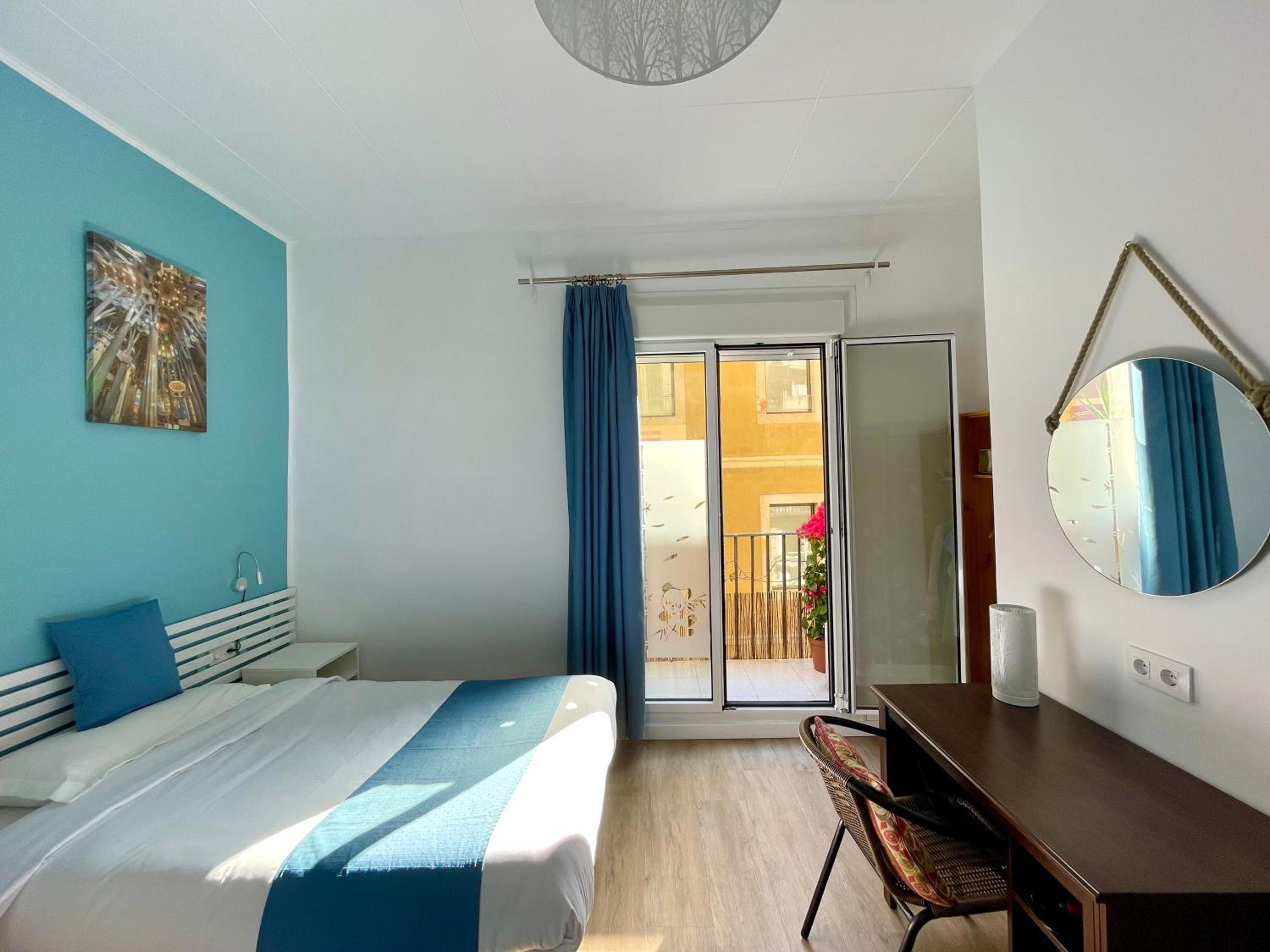 Double Room with Balcony photo 2