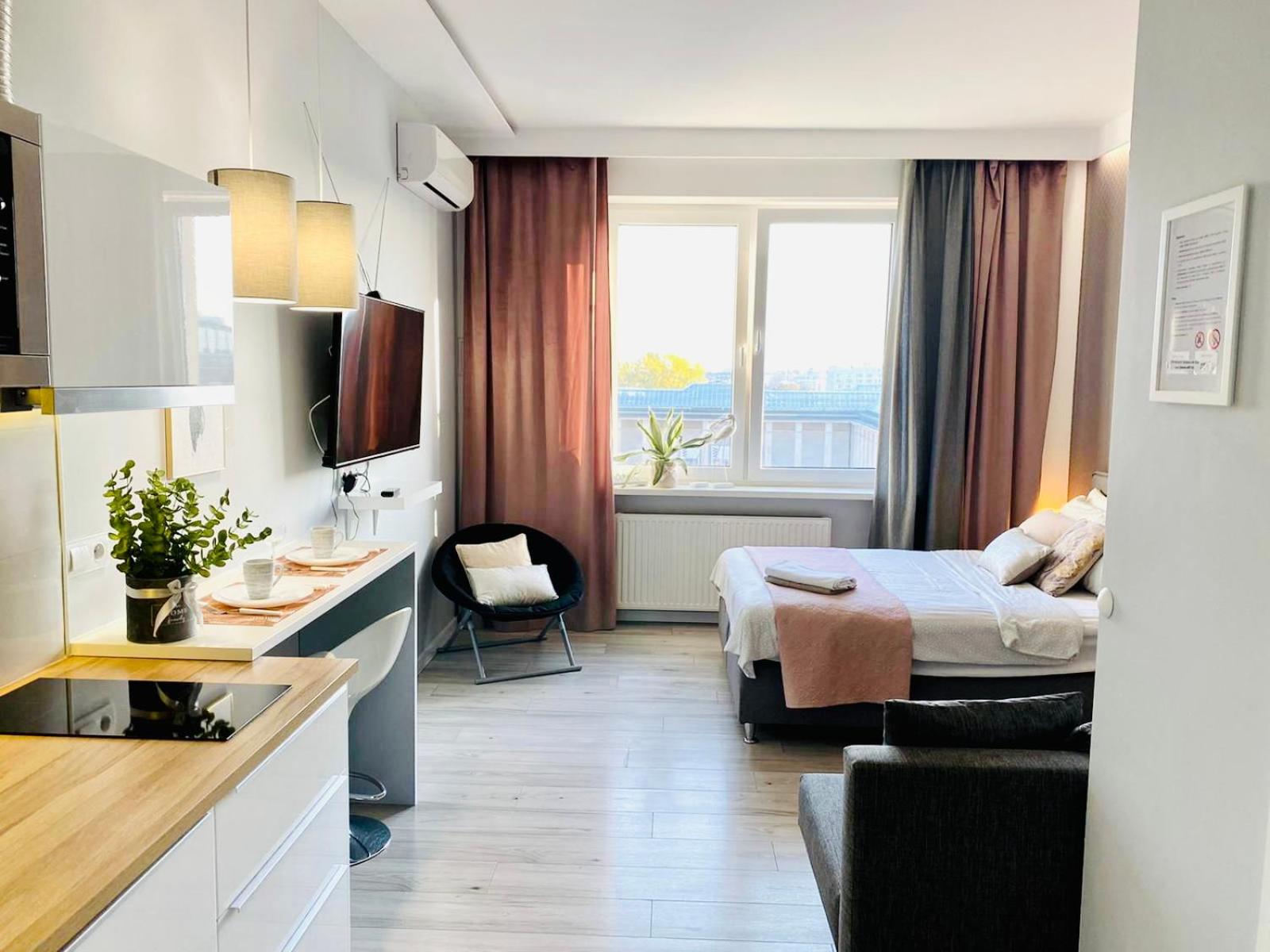 Studio Apartment with City View - Photo 11