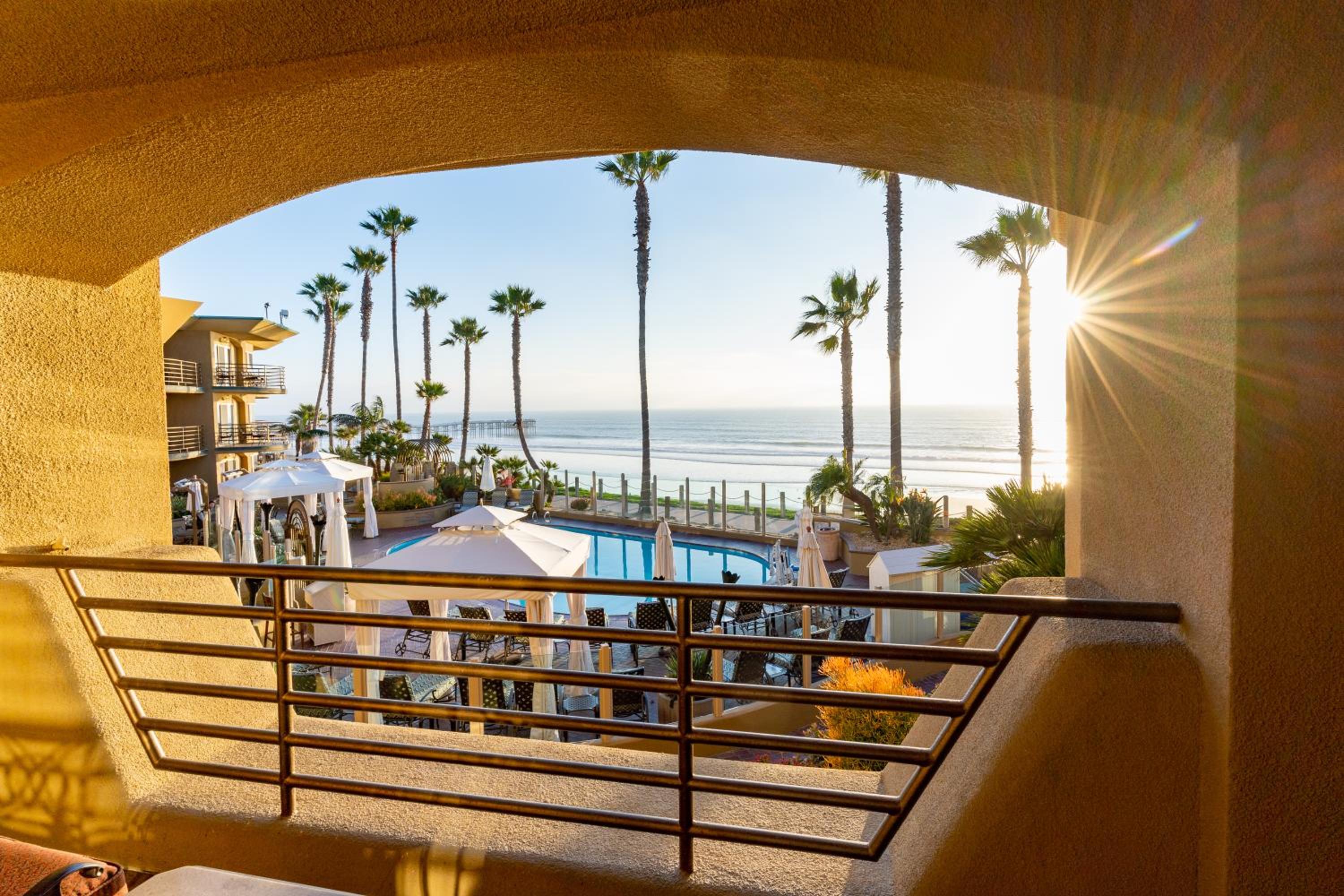 Full Ocean View Junior Suite Queen photo 2