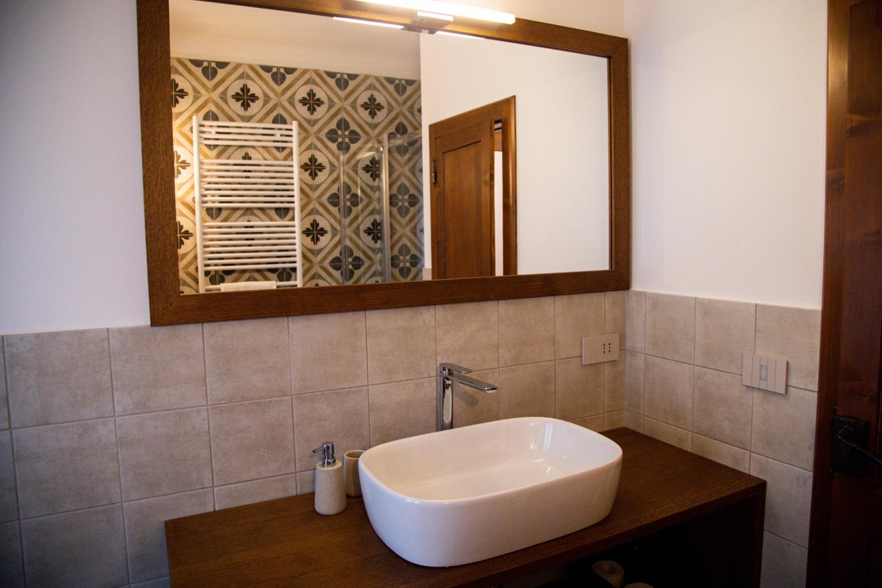 Studio Apartment - Photo 11