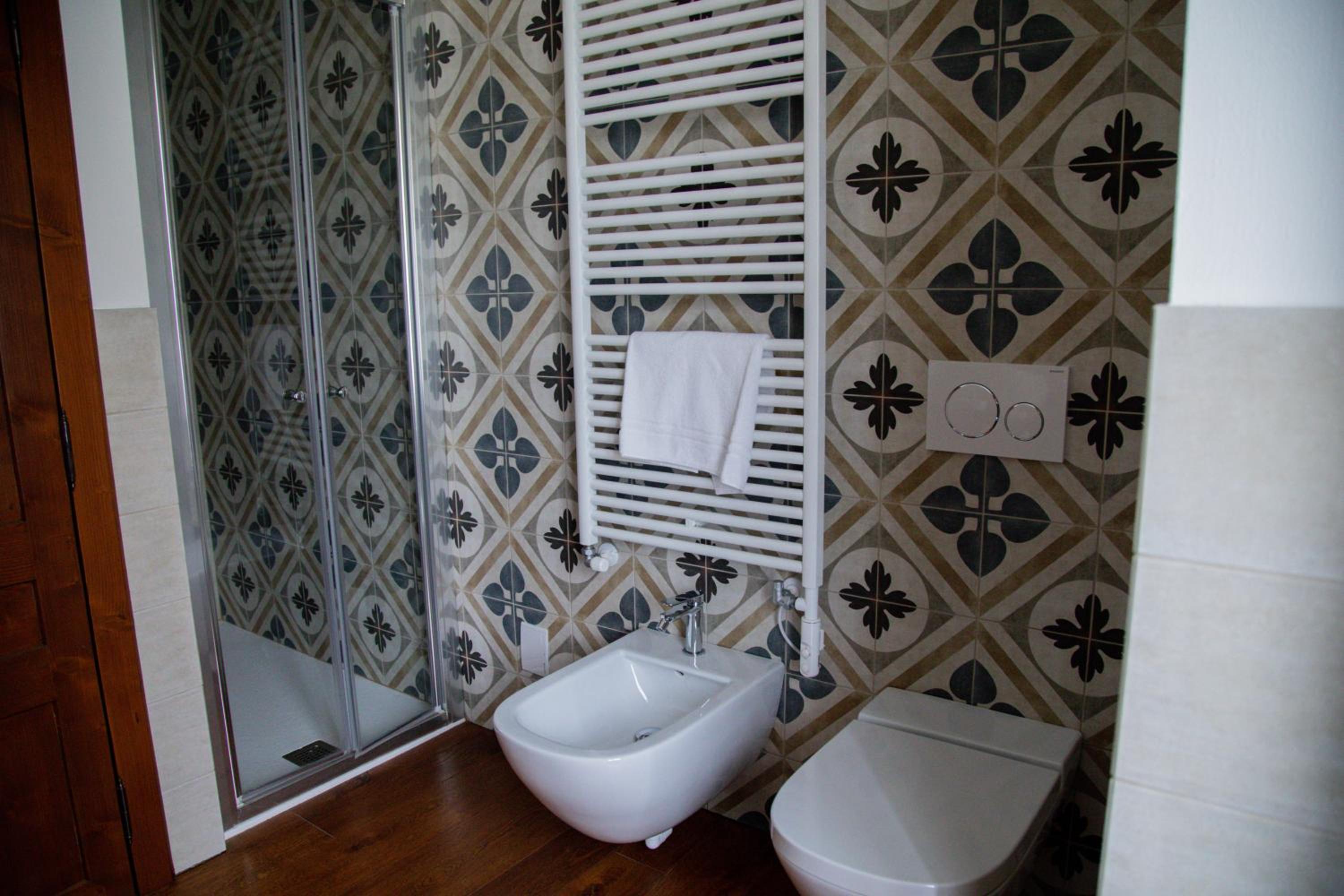 Studio Apartment - Photo 12