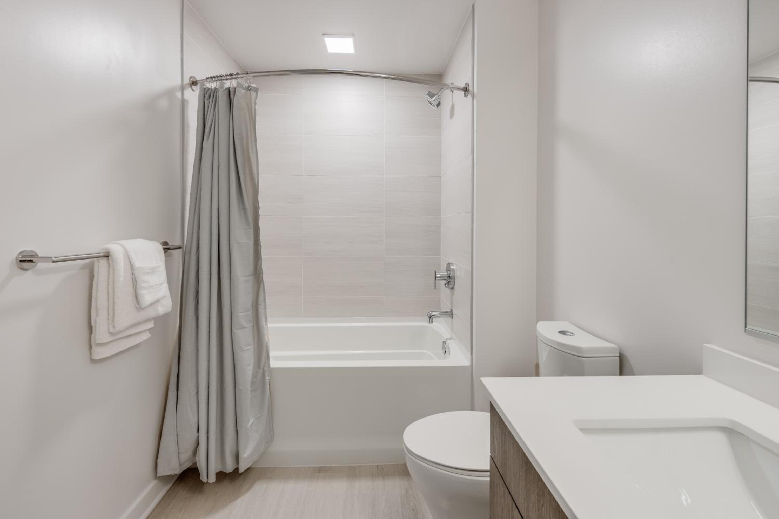  One Bedroom Apartment - Photo 9