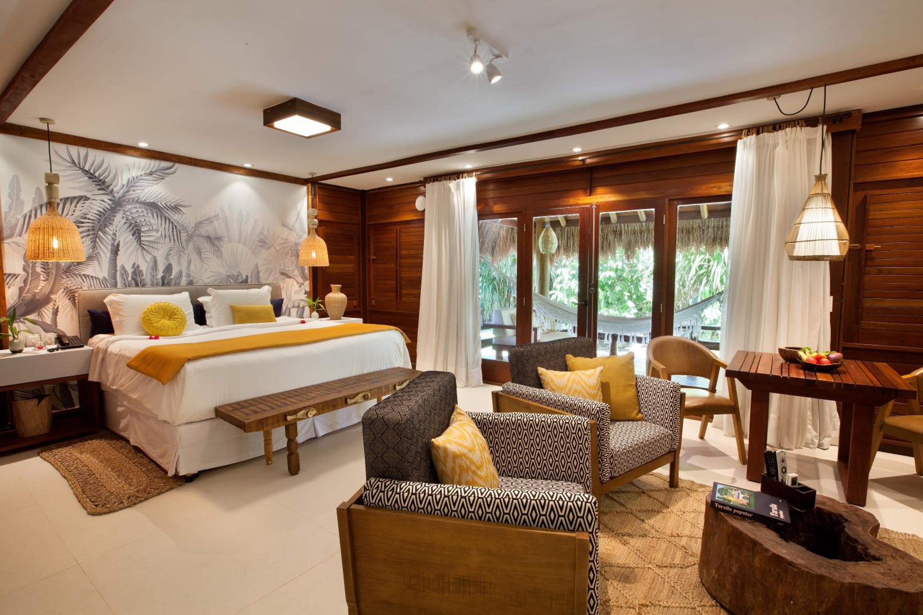 Bungalow Room with Balcony and Partial Sea View (2 Adults) photo 2