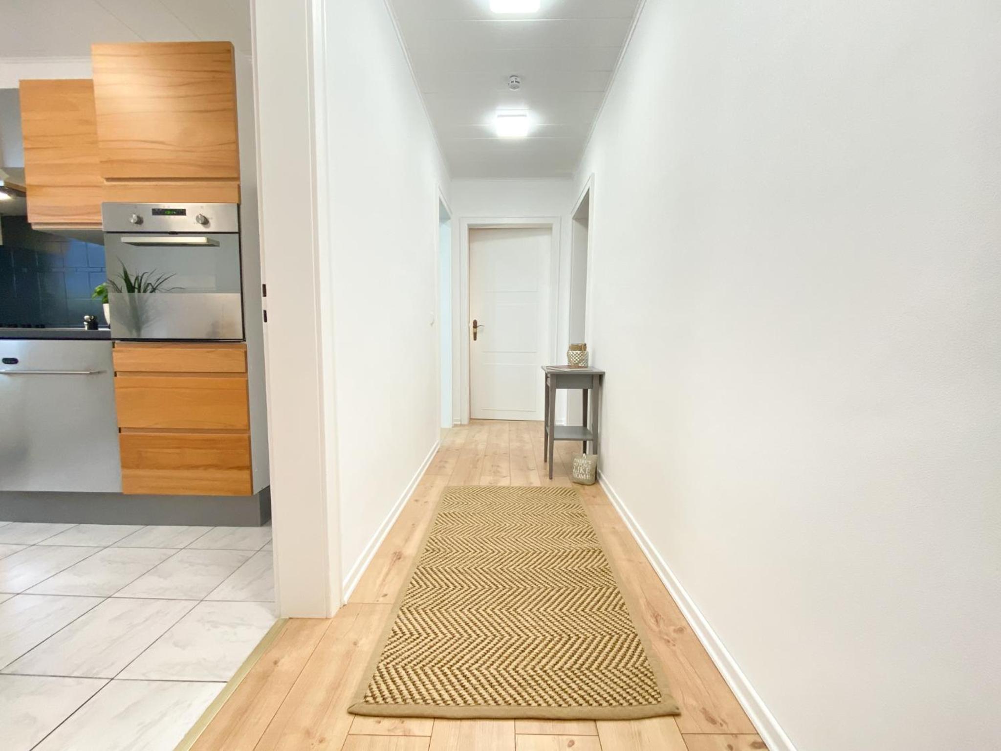 One-Bedroom Apartment - Photo 12