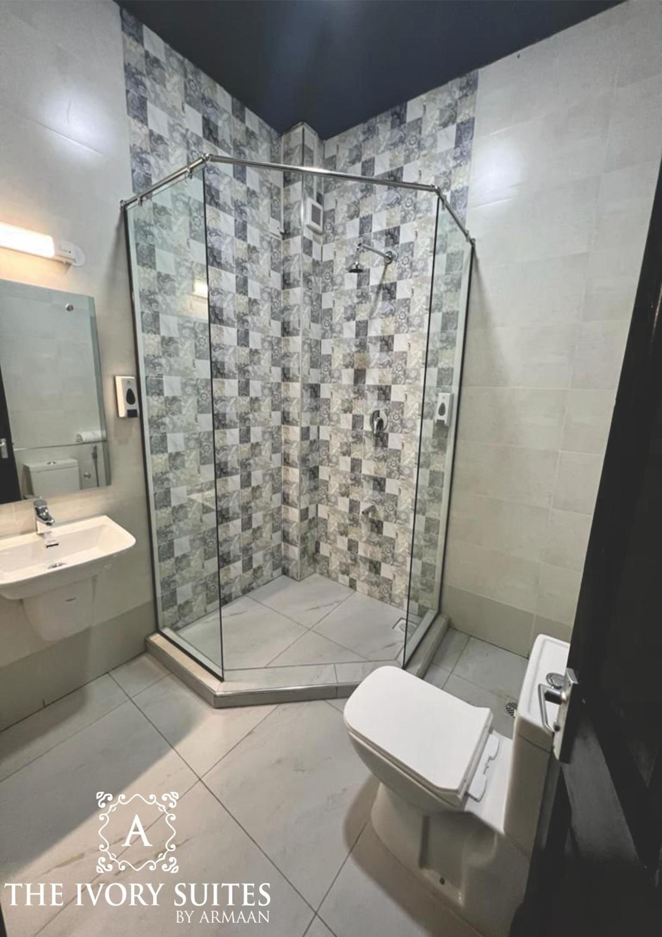 Deluxe Double Room - Photo 11