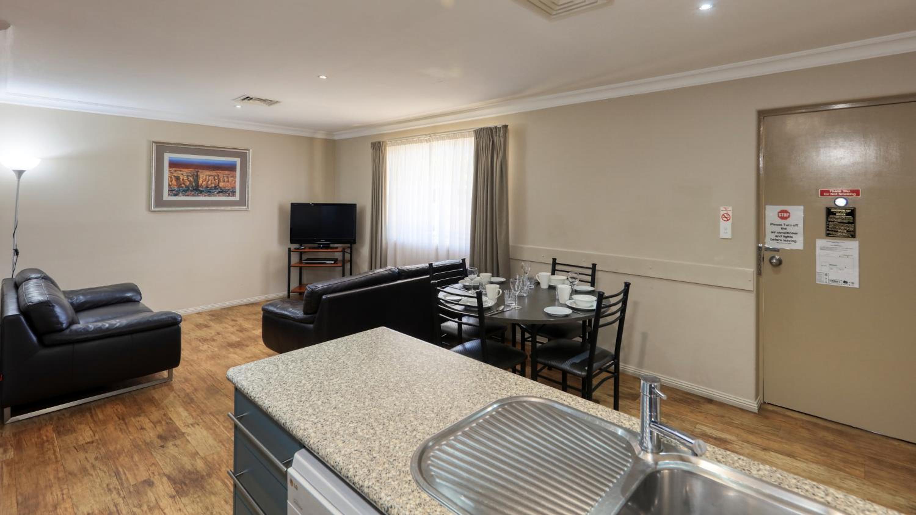 Deluxe Apartment