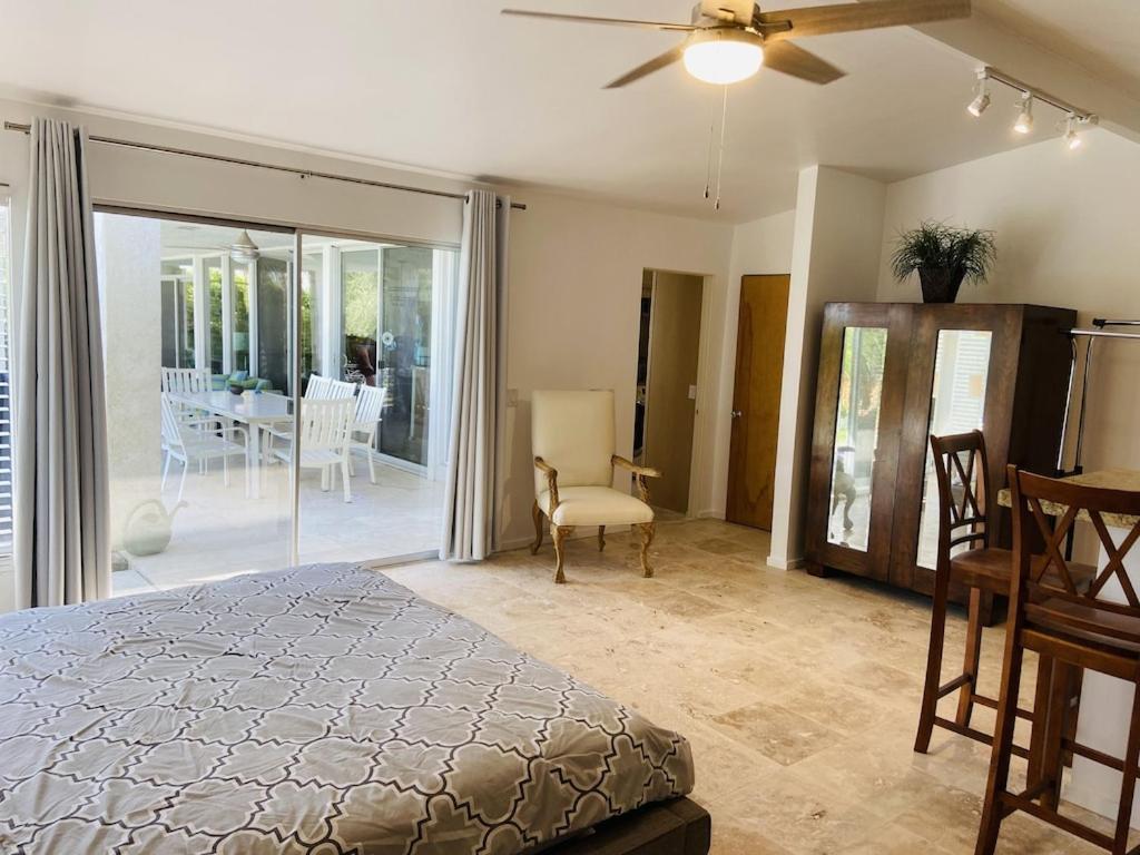 Four-Bedroom House photo 1