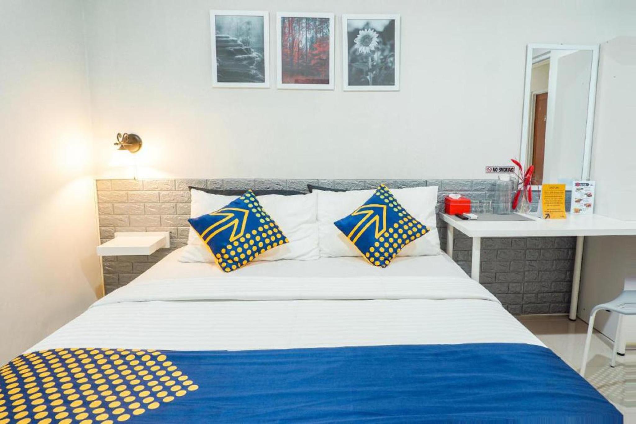 Double Room - Photo 6