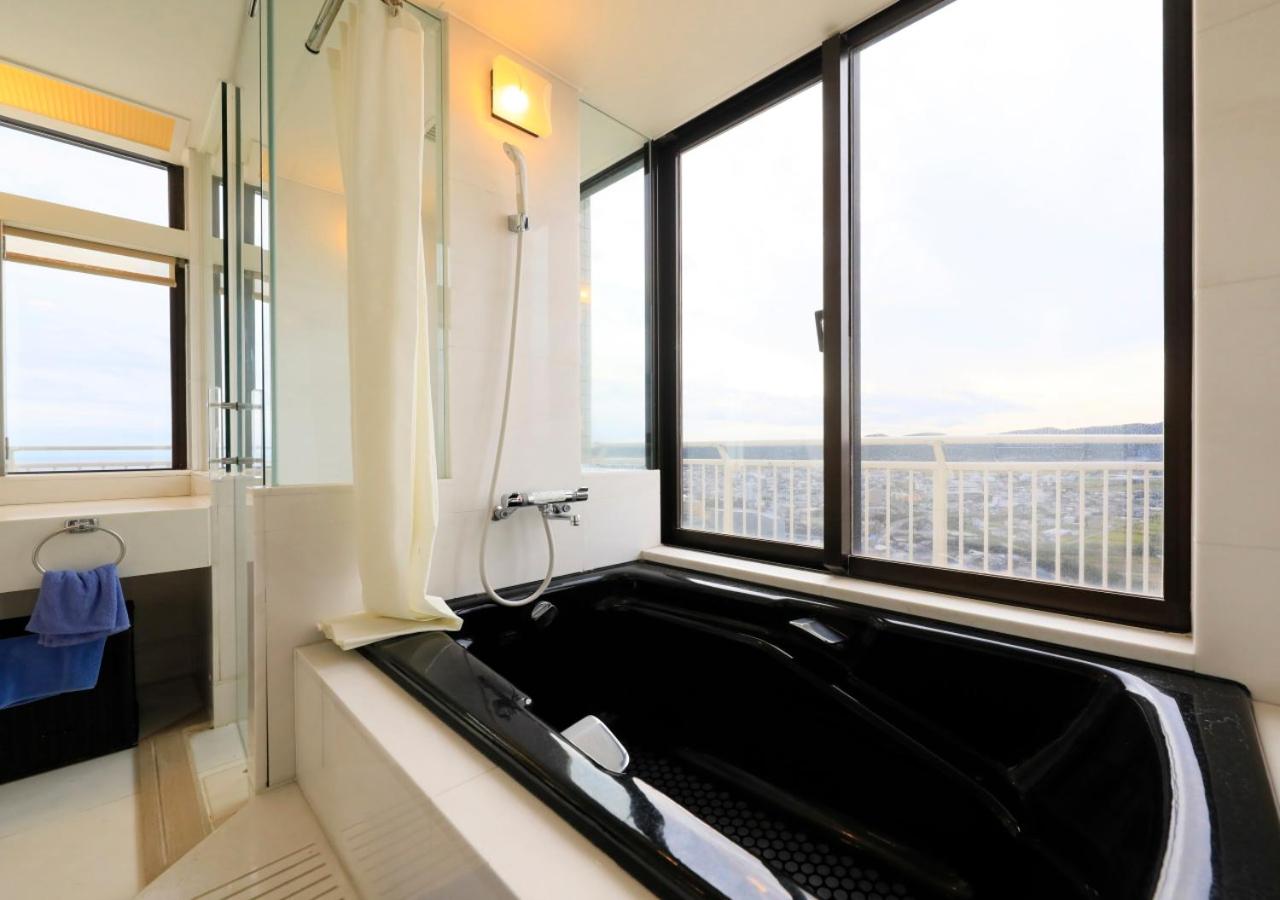 Suite - Photo 8