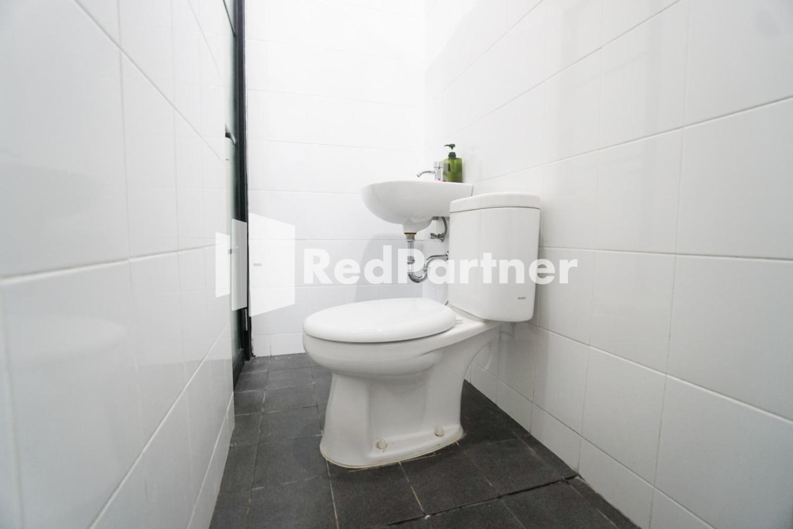 Standard Double Room - Photo 23
