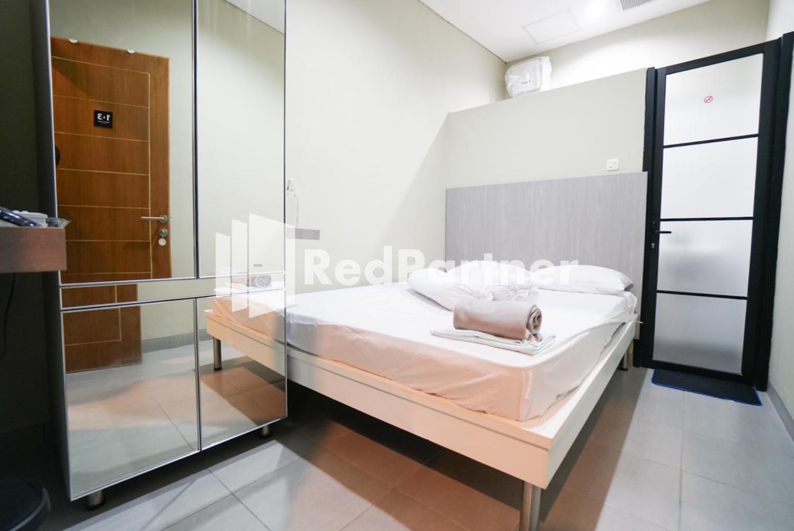 Standard Double Room - Photo 4