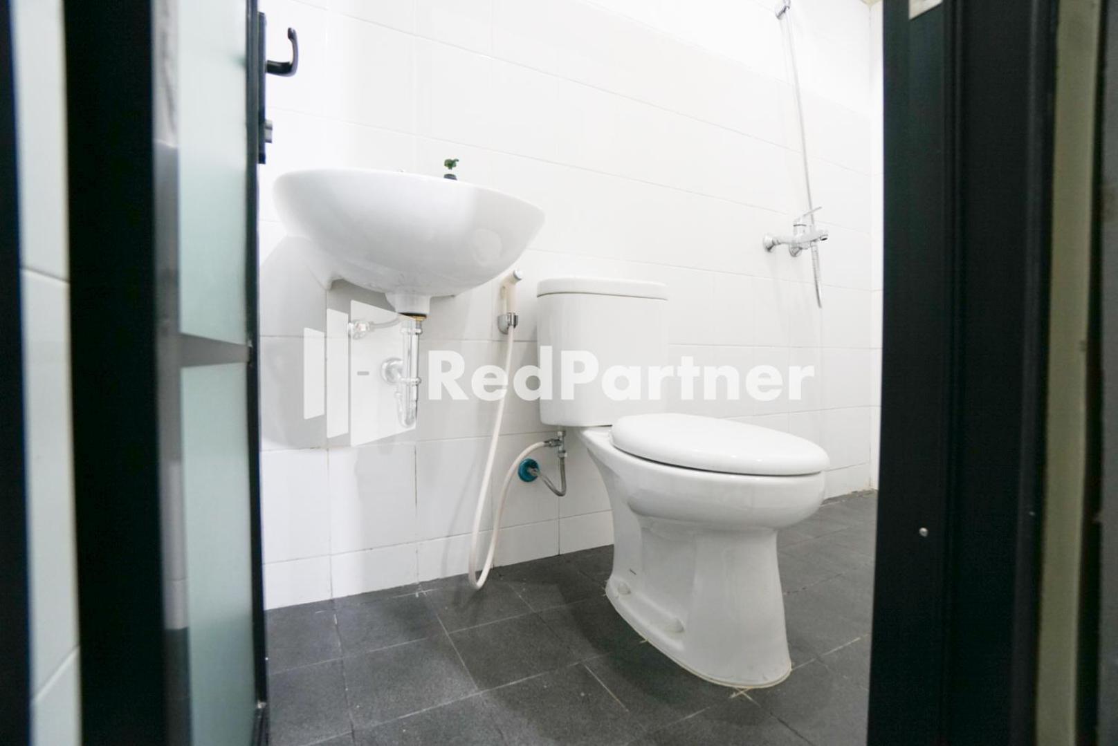 Standard Double Room - Photo 6