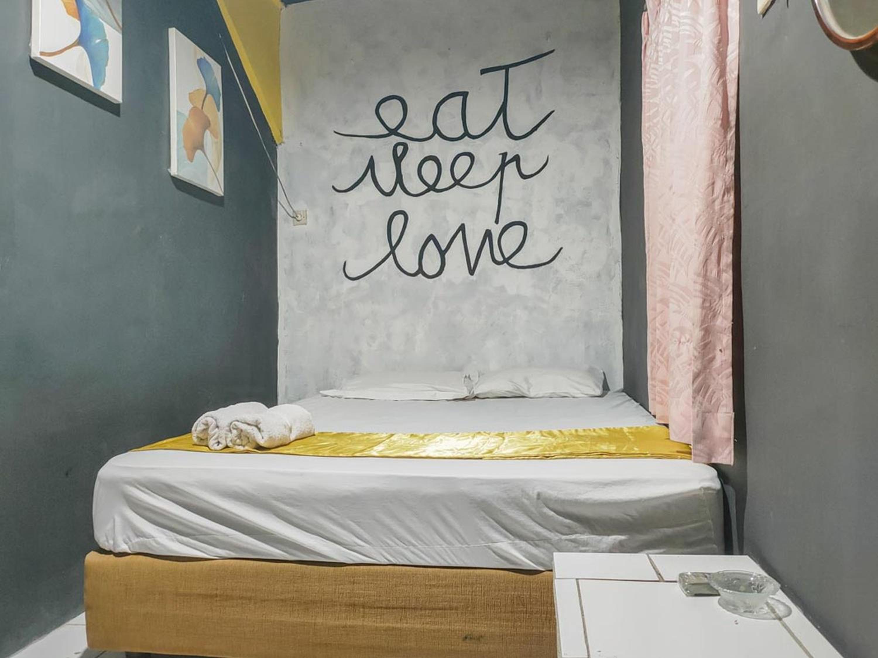 Standard Double Room - Photo 1