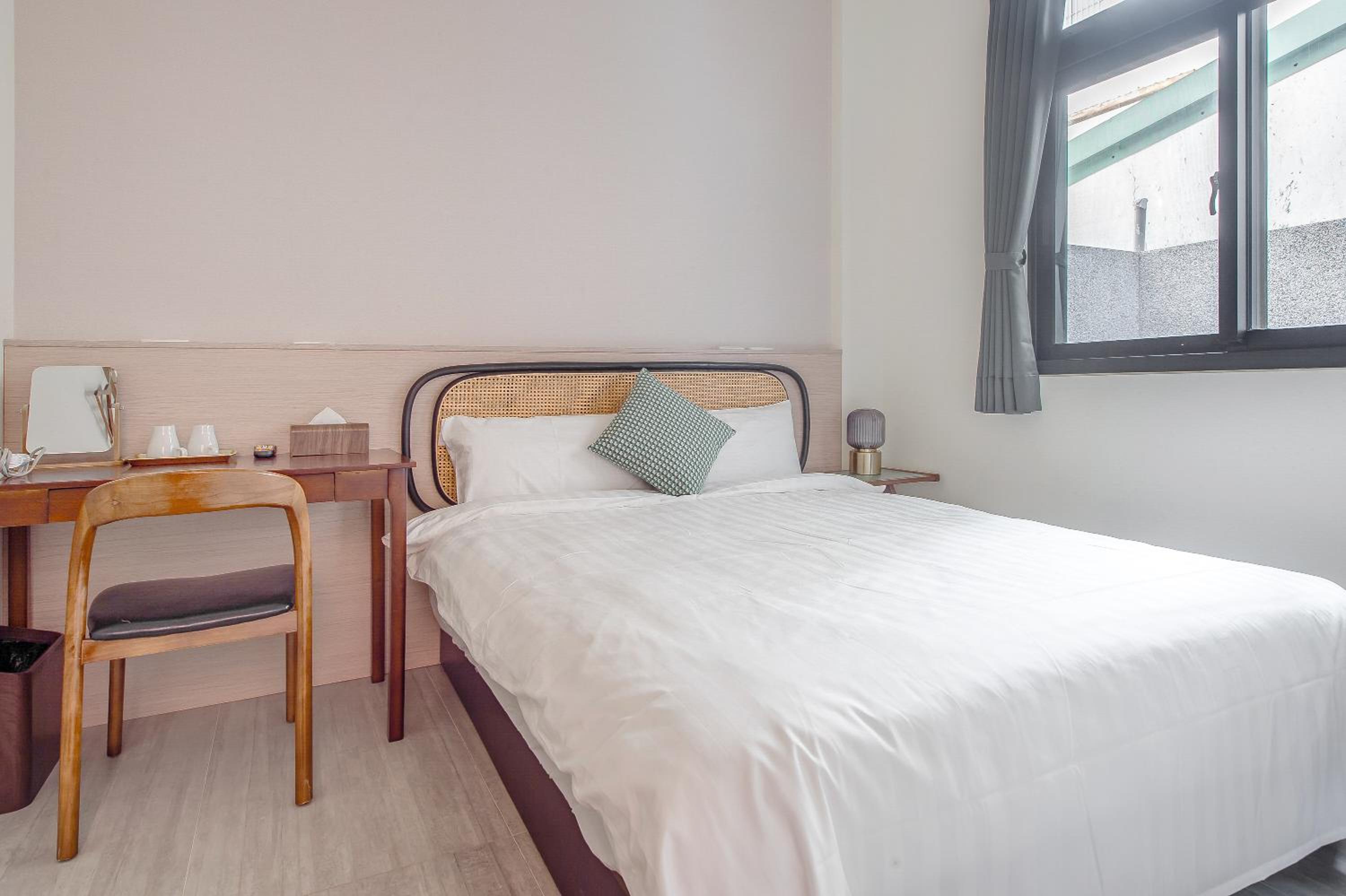 Standard Double Room photo 3