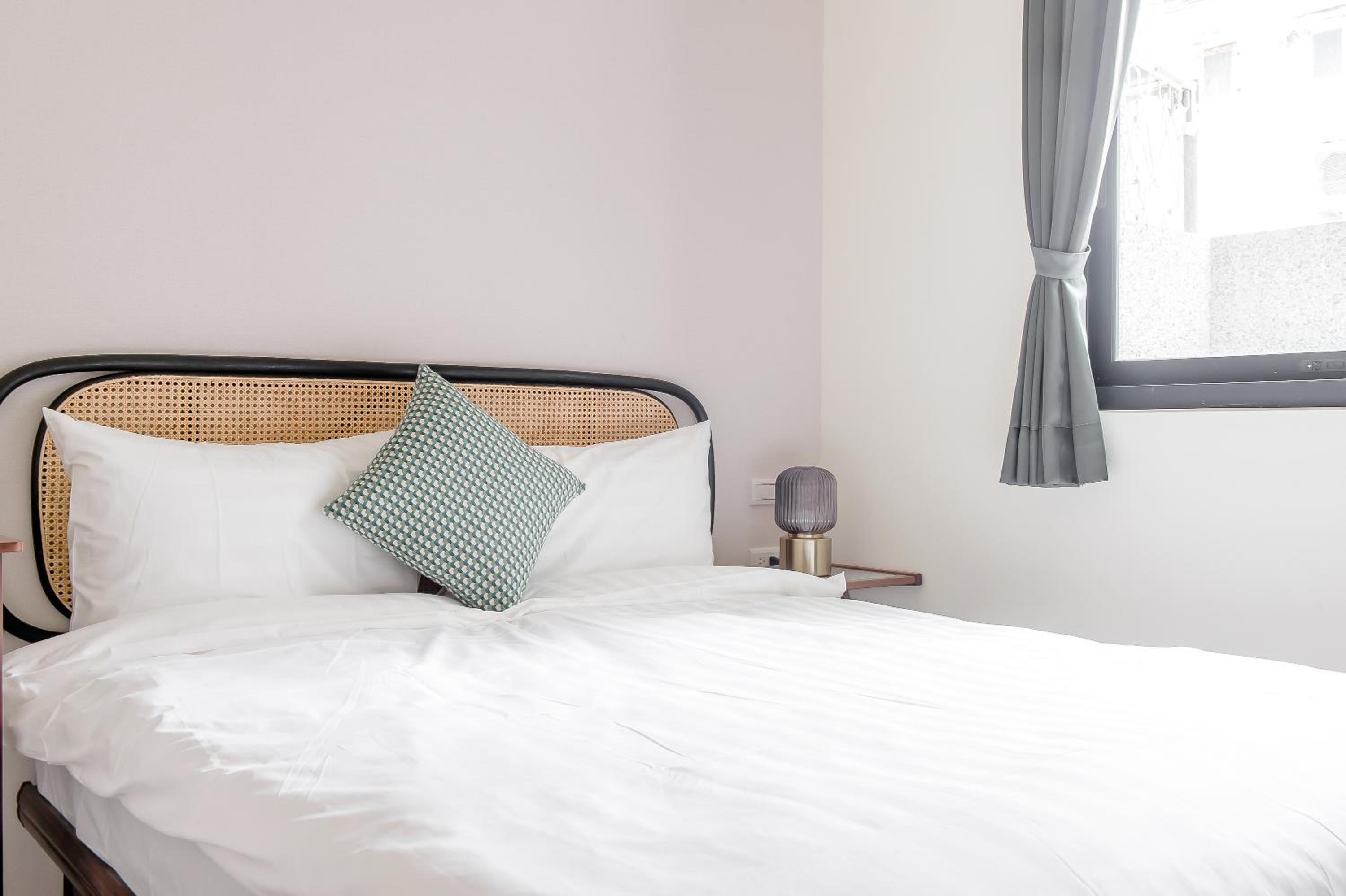 Double Room - Photo 5