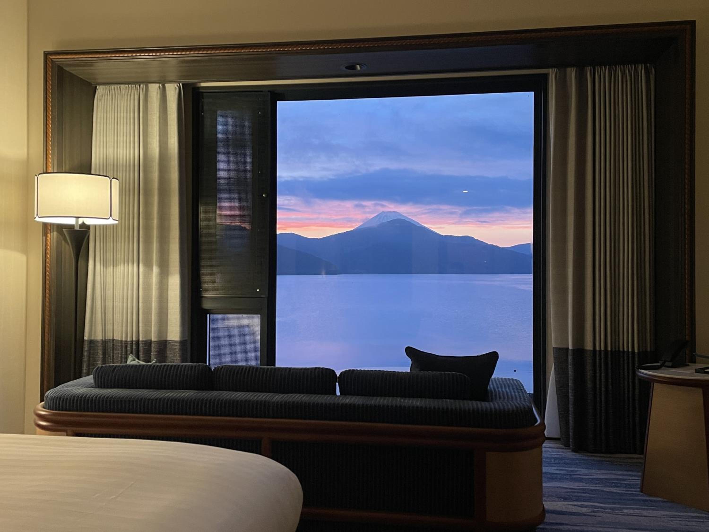 Superior Twin Rooms with Lake View（Upper floor） - Photo 10