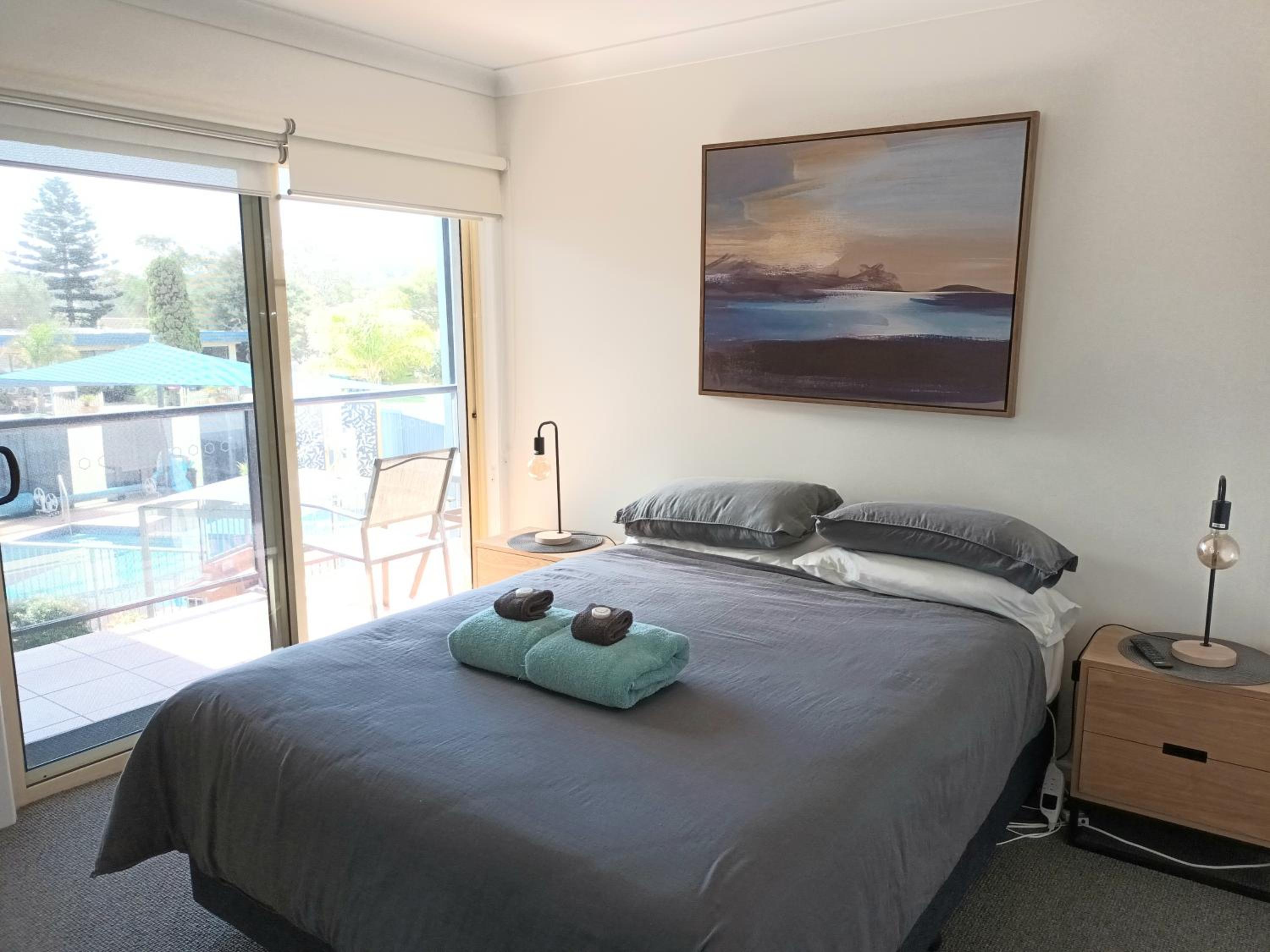 Deluxe Two-Bedroom Apartment