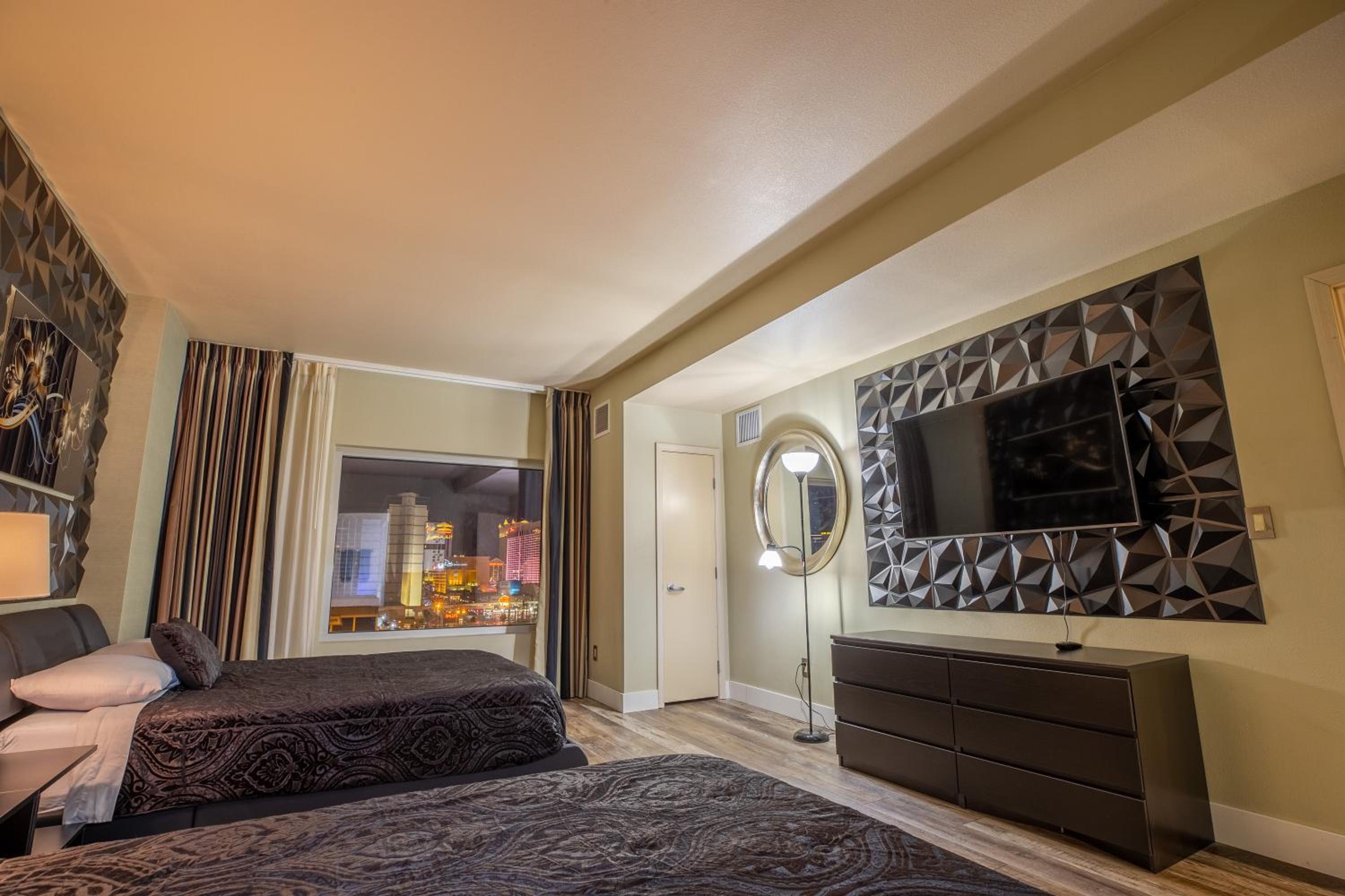 Penthouse Apartment - Photo 30